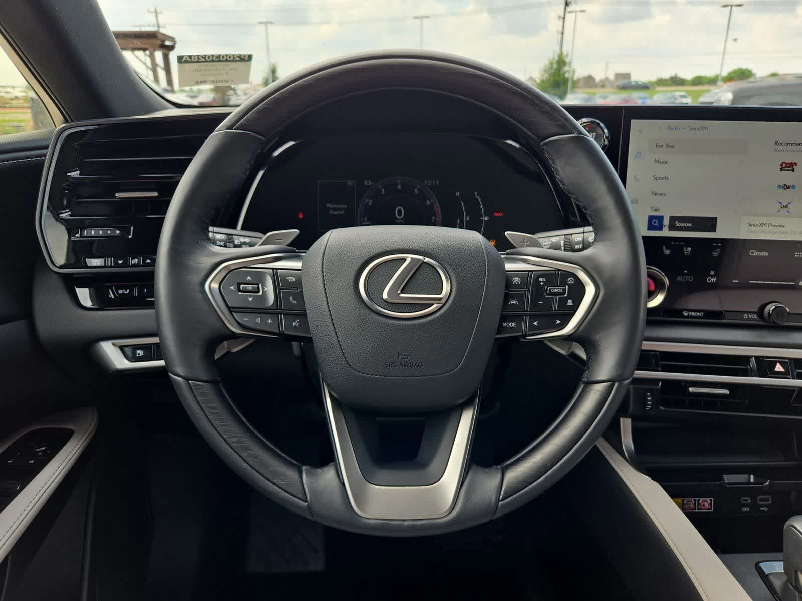 Thumbnail: 2023 Lexus RX - 22