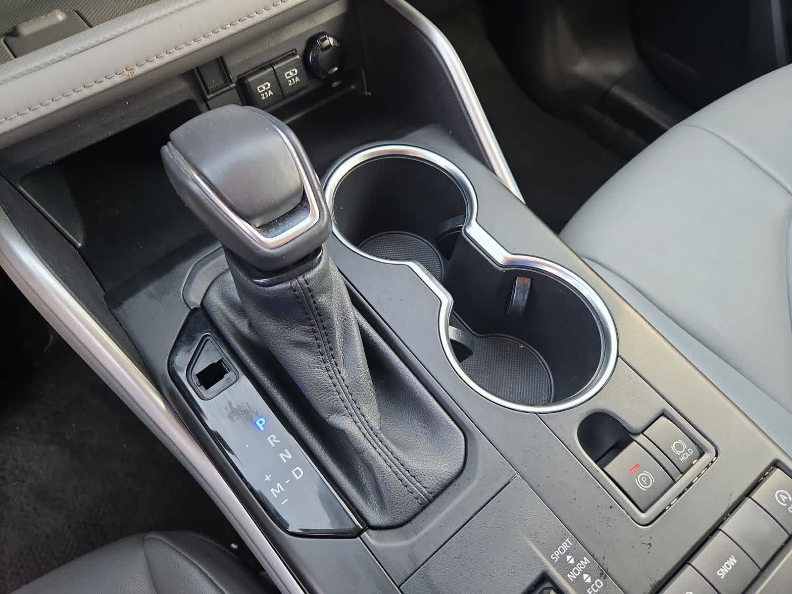 Thumbnail: 2021 Toyota Highlander - 31