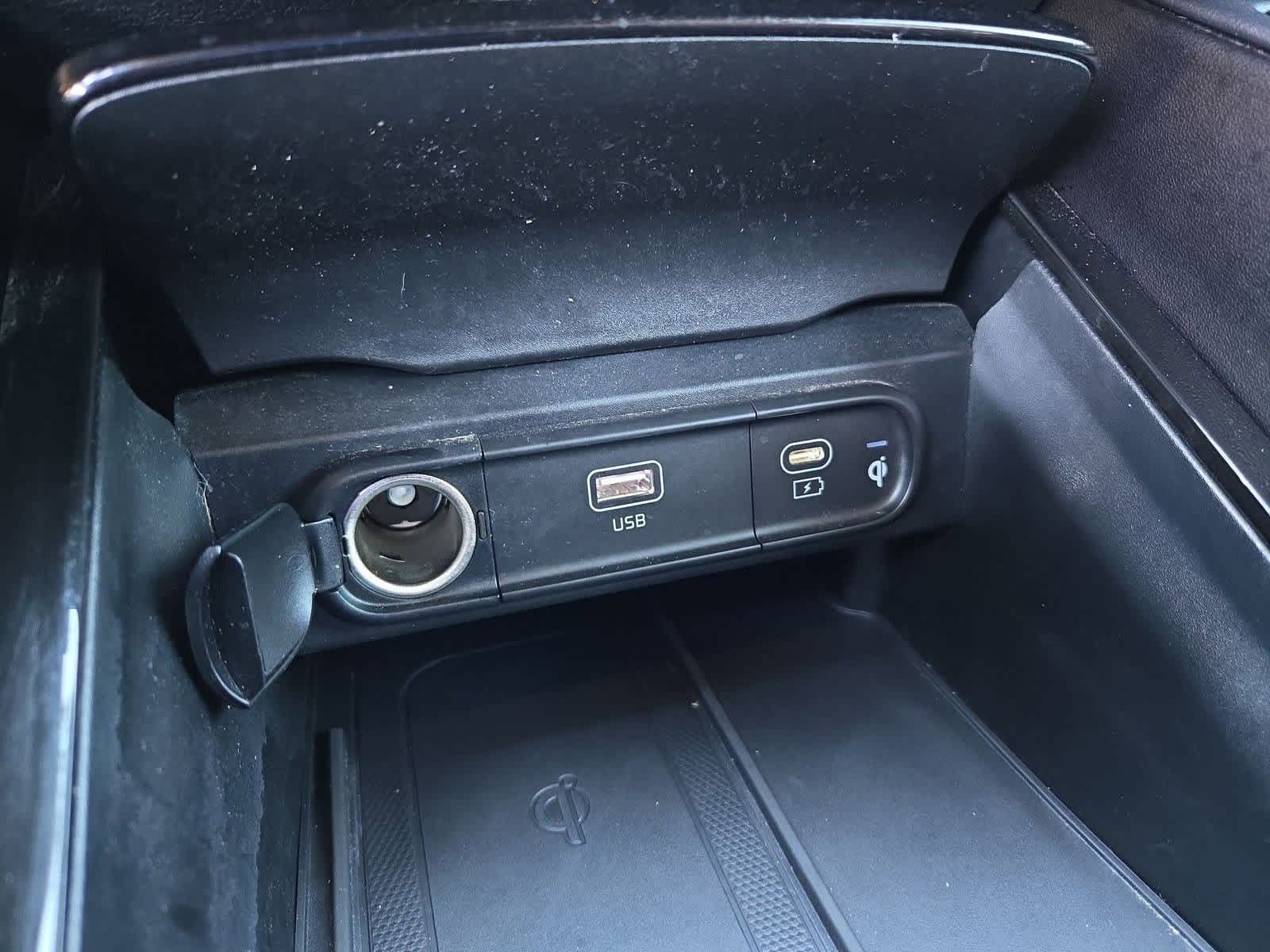 Thumbnail: 2024 Kia Telluride - 30