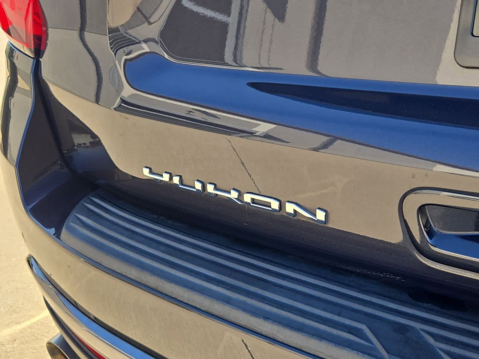 Thumbnail: 2023 GMC Yukon XL - 12