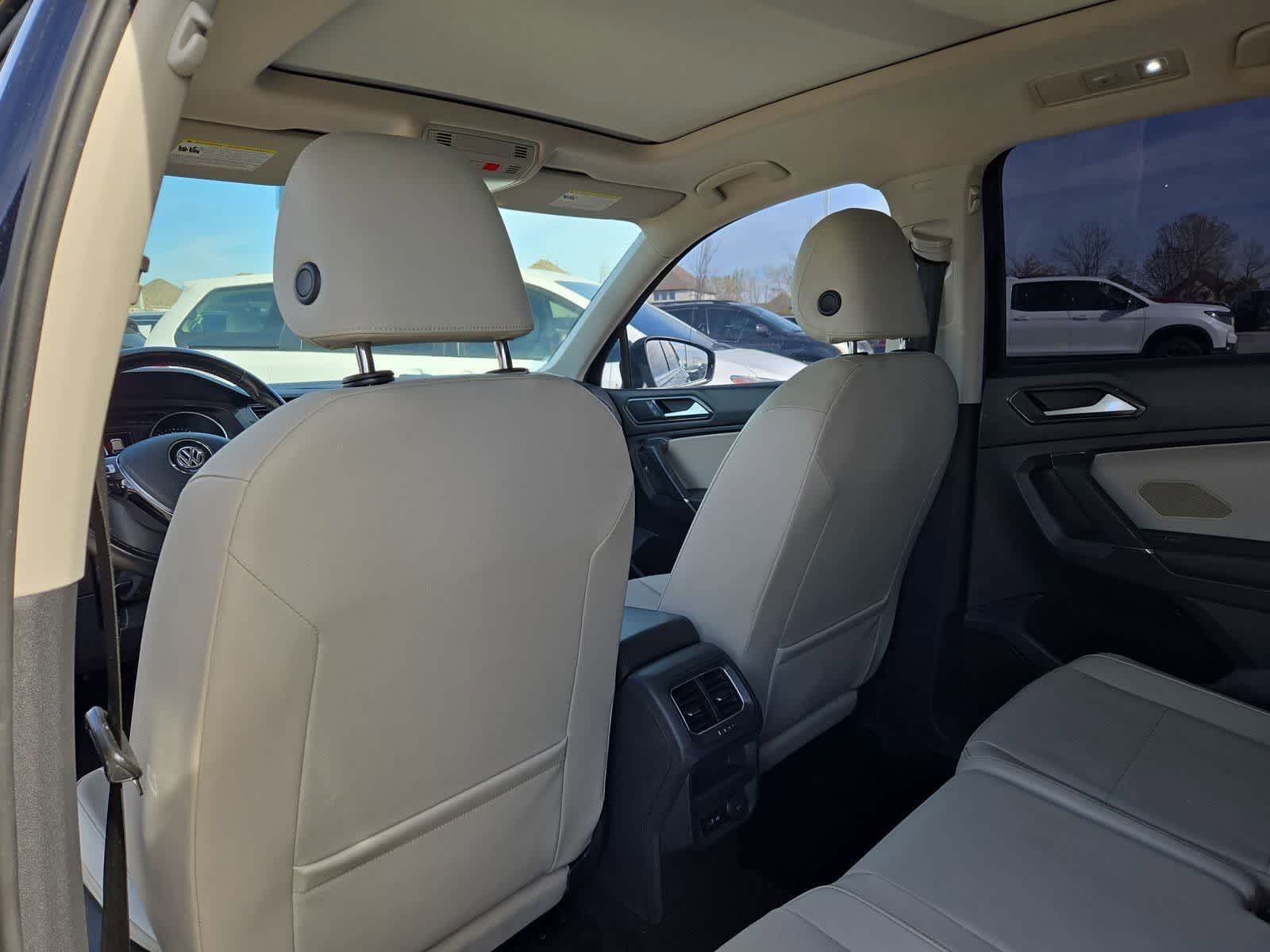 Thumbnail: 2018 Volkswagen Tiguan - 16