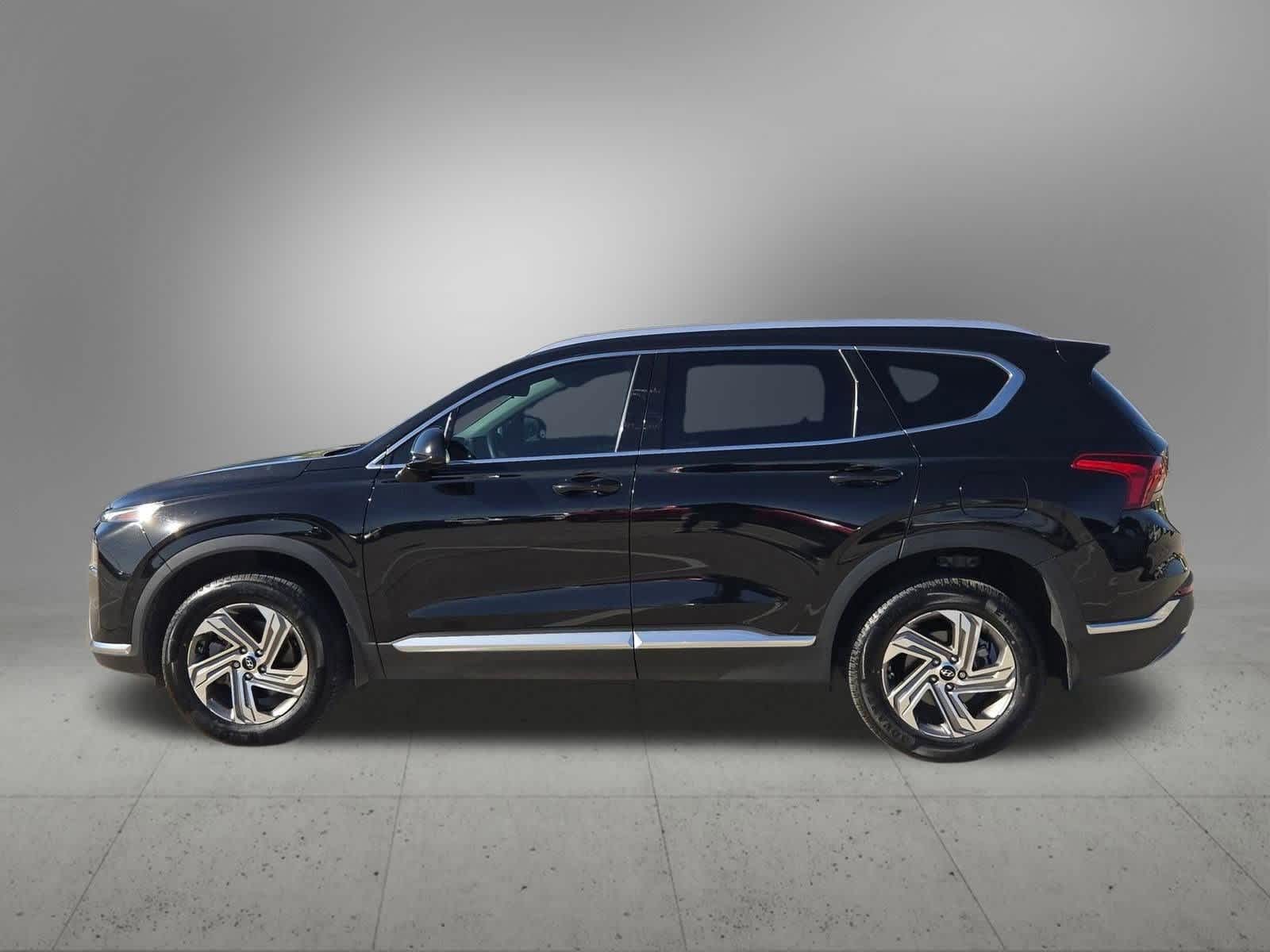 Thumbnail: 2022 Hyundai Santa Fe - 3