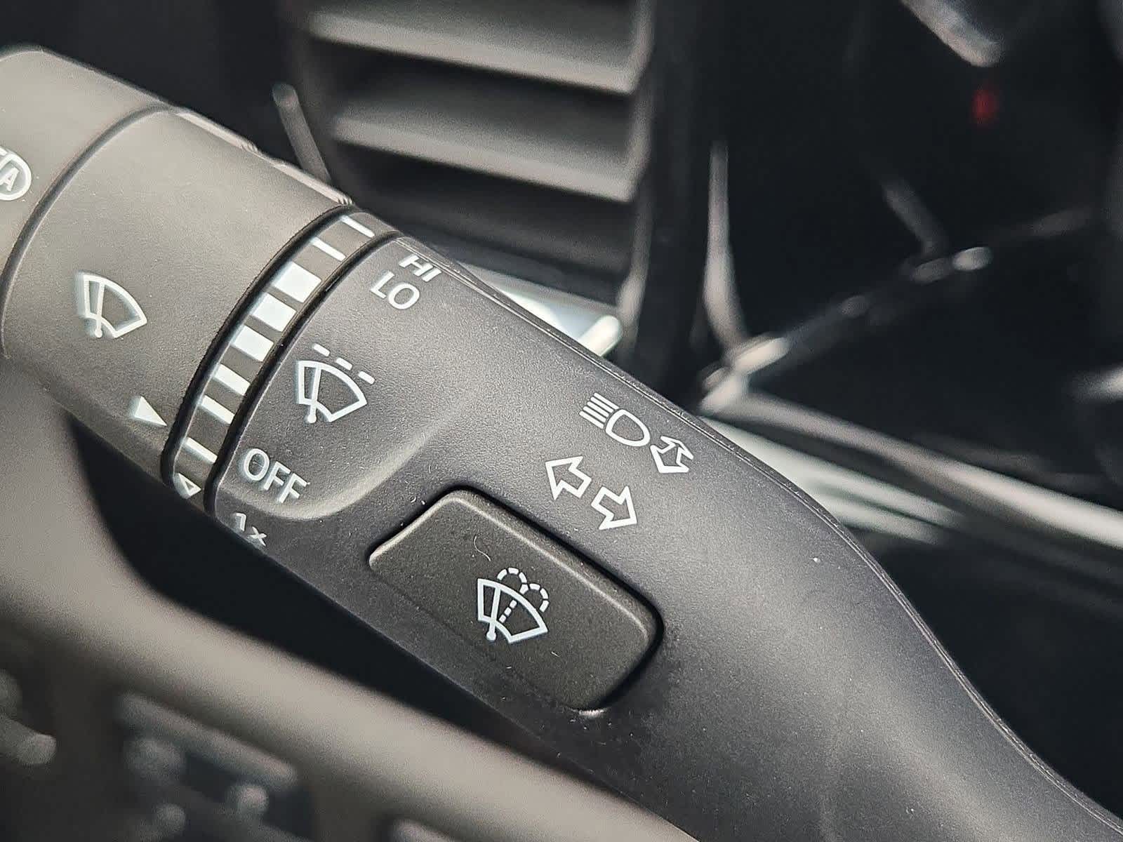 Thumbnail: 2023 Chevrolet Silverado 1500 - 24