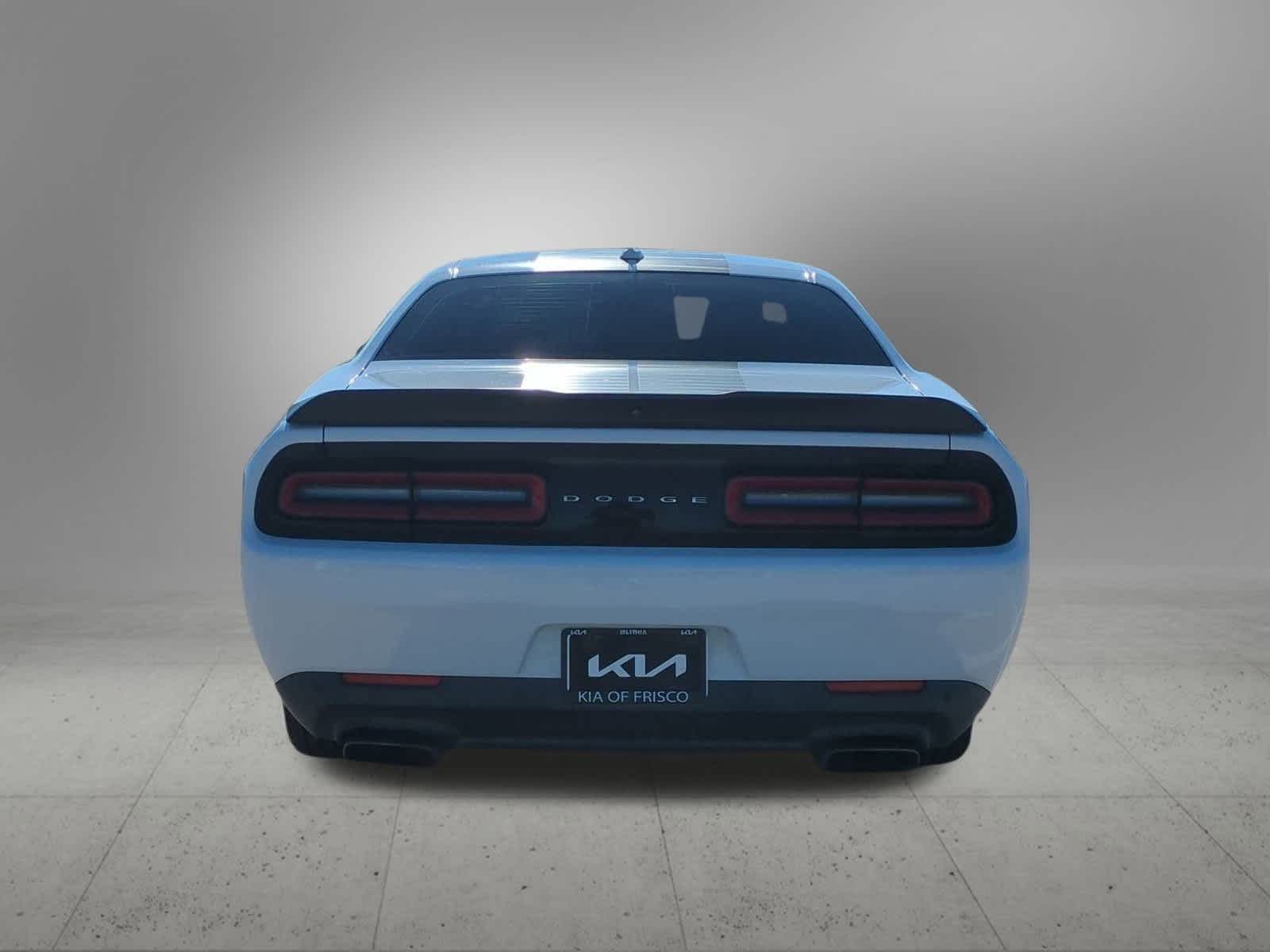 Thumbnail: 2016 Dodge Challenger - 5