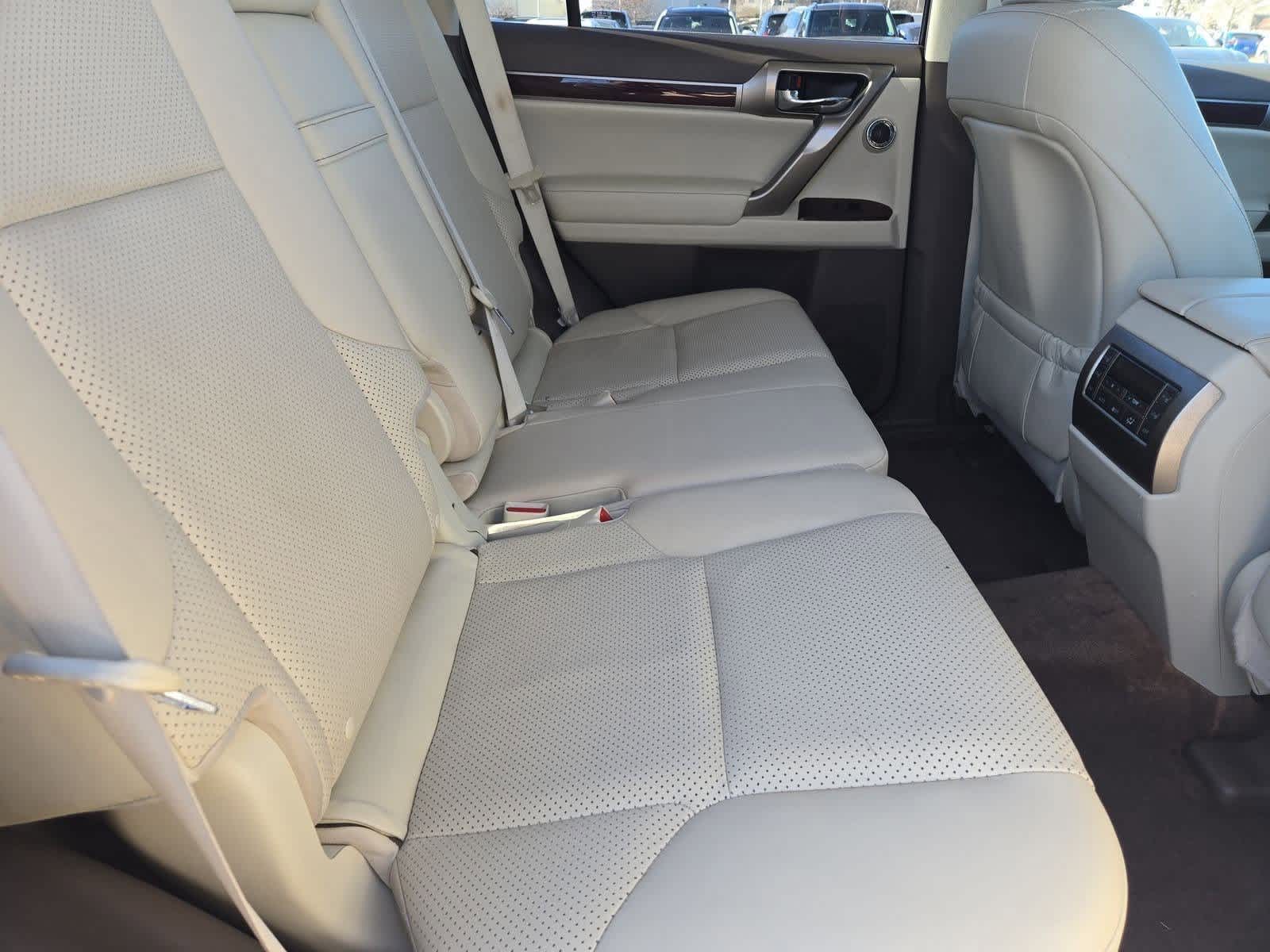 Thumbnail: 2019 Lexus GX - 20