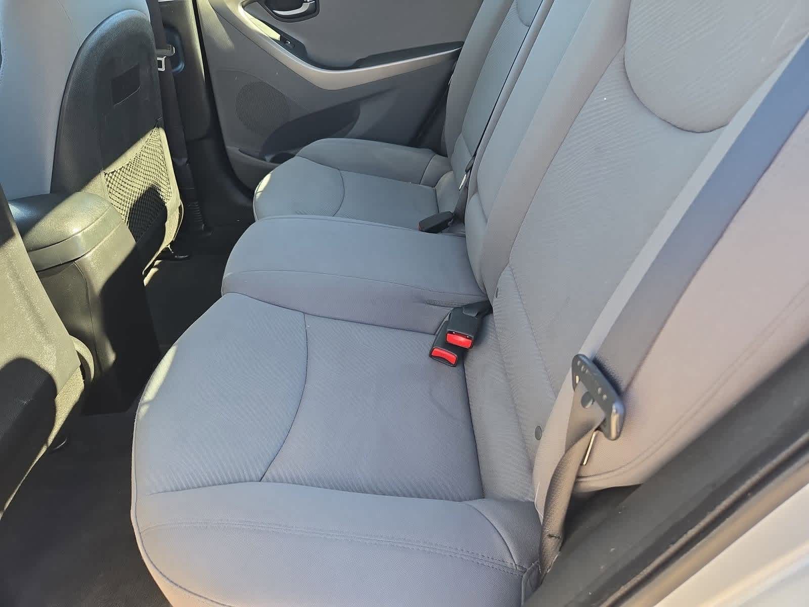 Thumbnail: 2013 Hyundai Elantra - 18