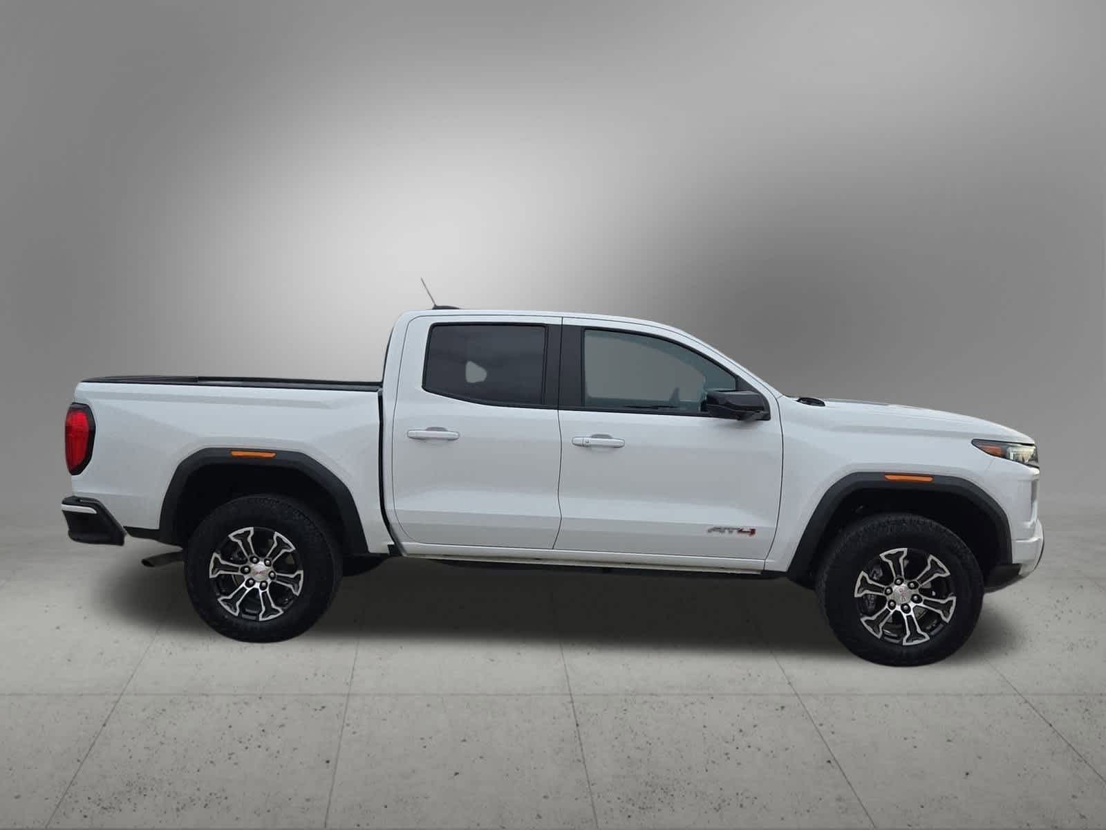 Thumbnail: 2024 GMC Canyon - 7