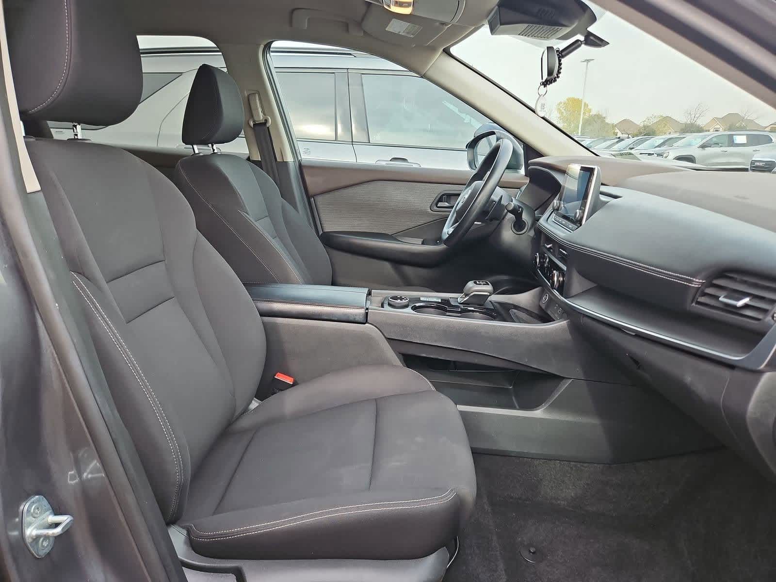 Thumbnail: 2023 Nissan Rogue - 21