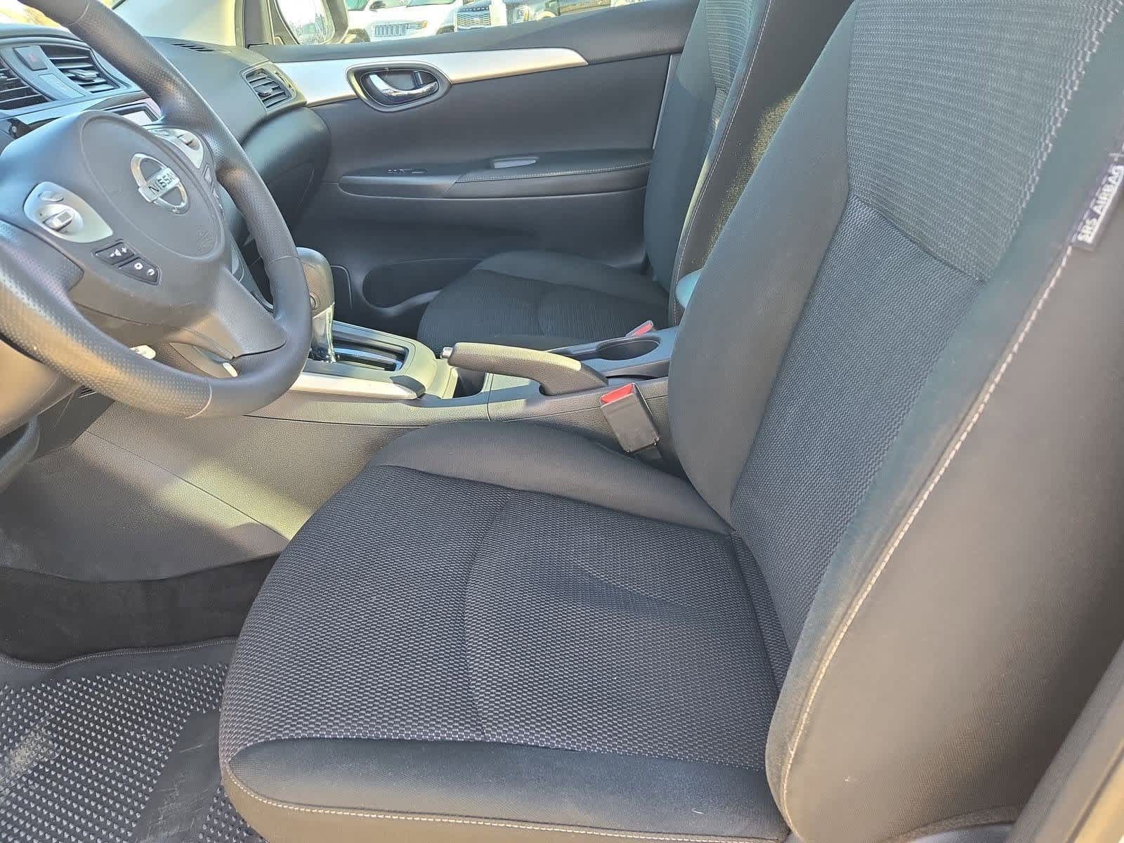 Thumbnail: 2019 Nissan Sentra - 15