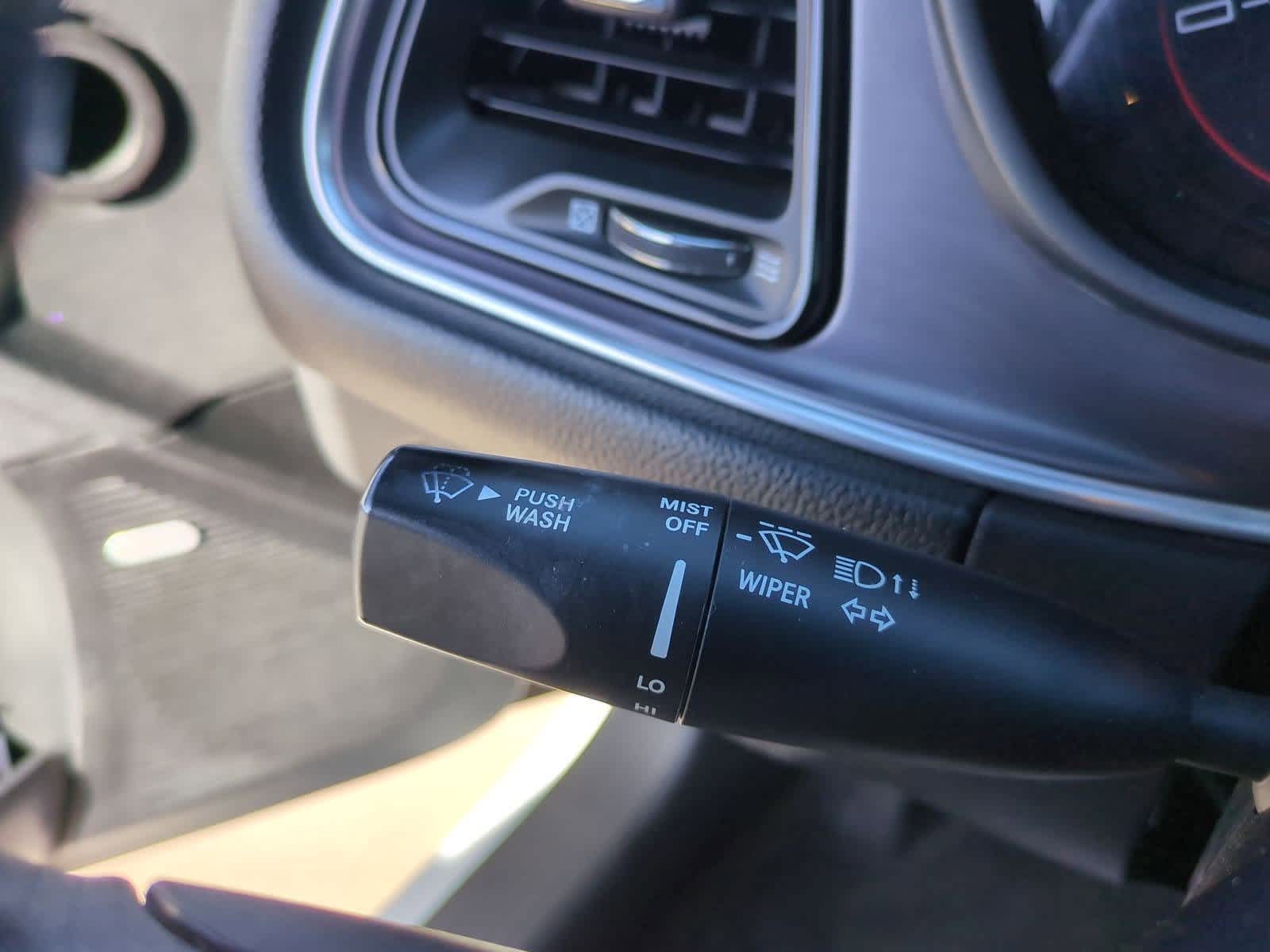 Thumbnail: 2016 Dodge Challenger - 23