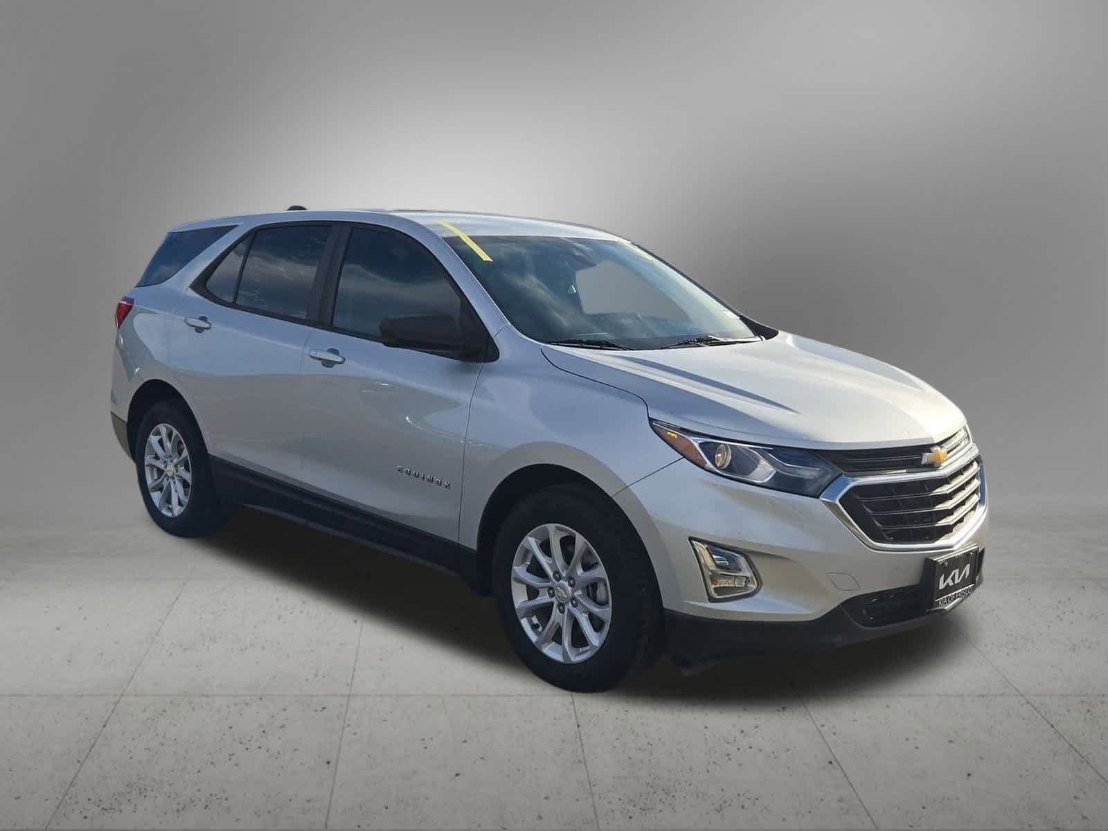 Thumbnail: 2020 Chevrolet Equinox - 8