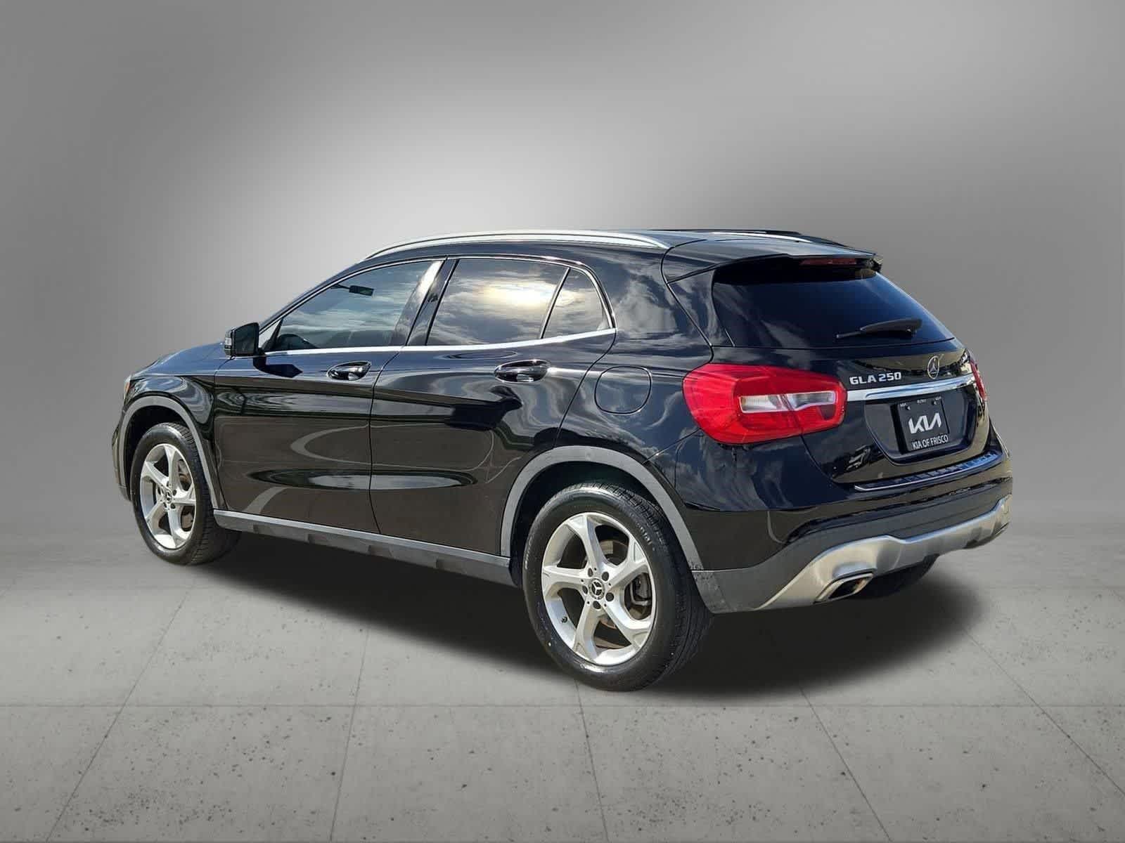 Thumbnail: 2019 Mercedes-Benz GLA - 4