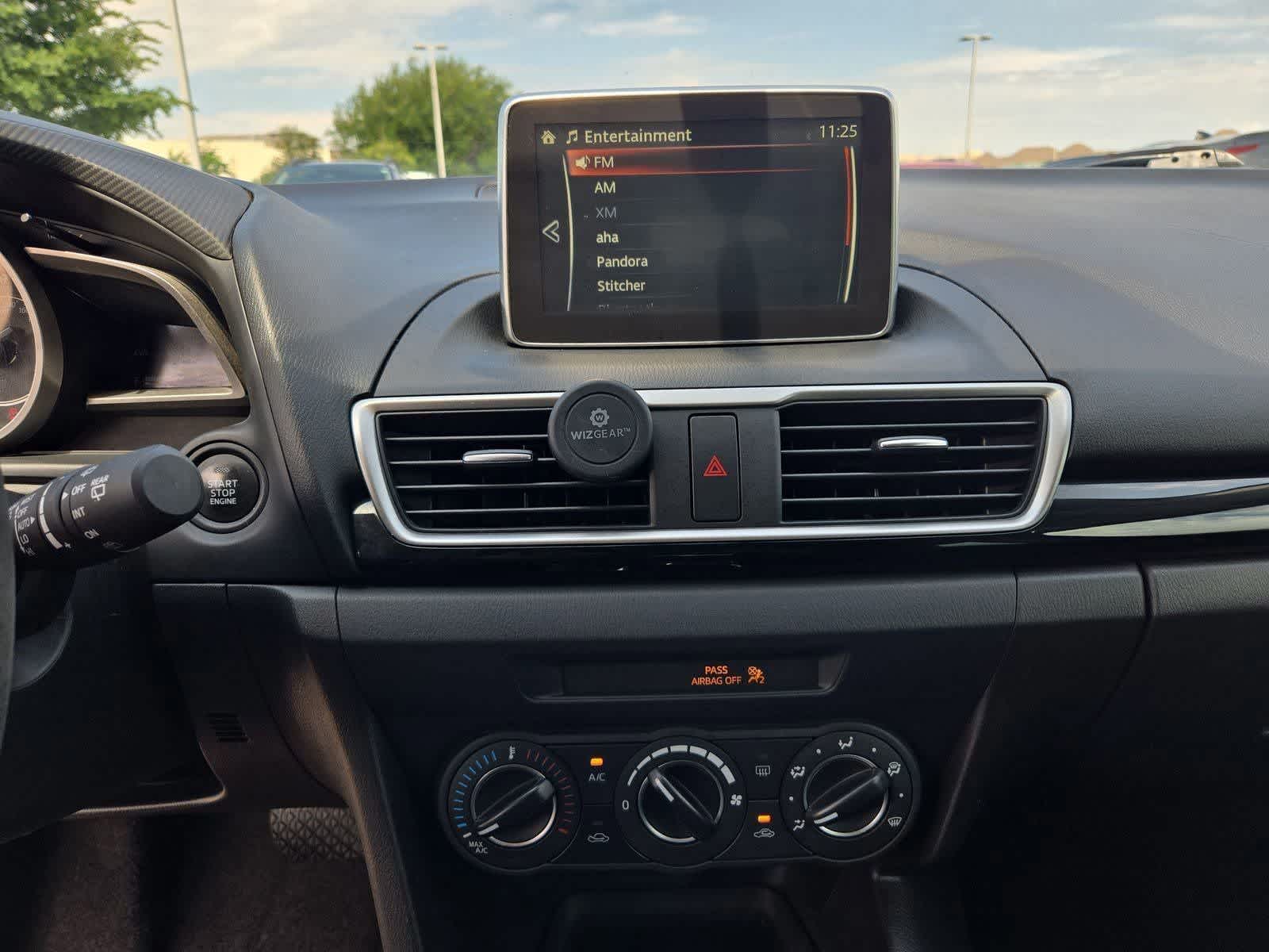 Thumbnail: 2016 Mazda Mazda3 - 27