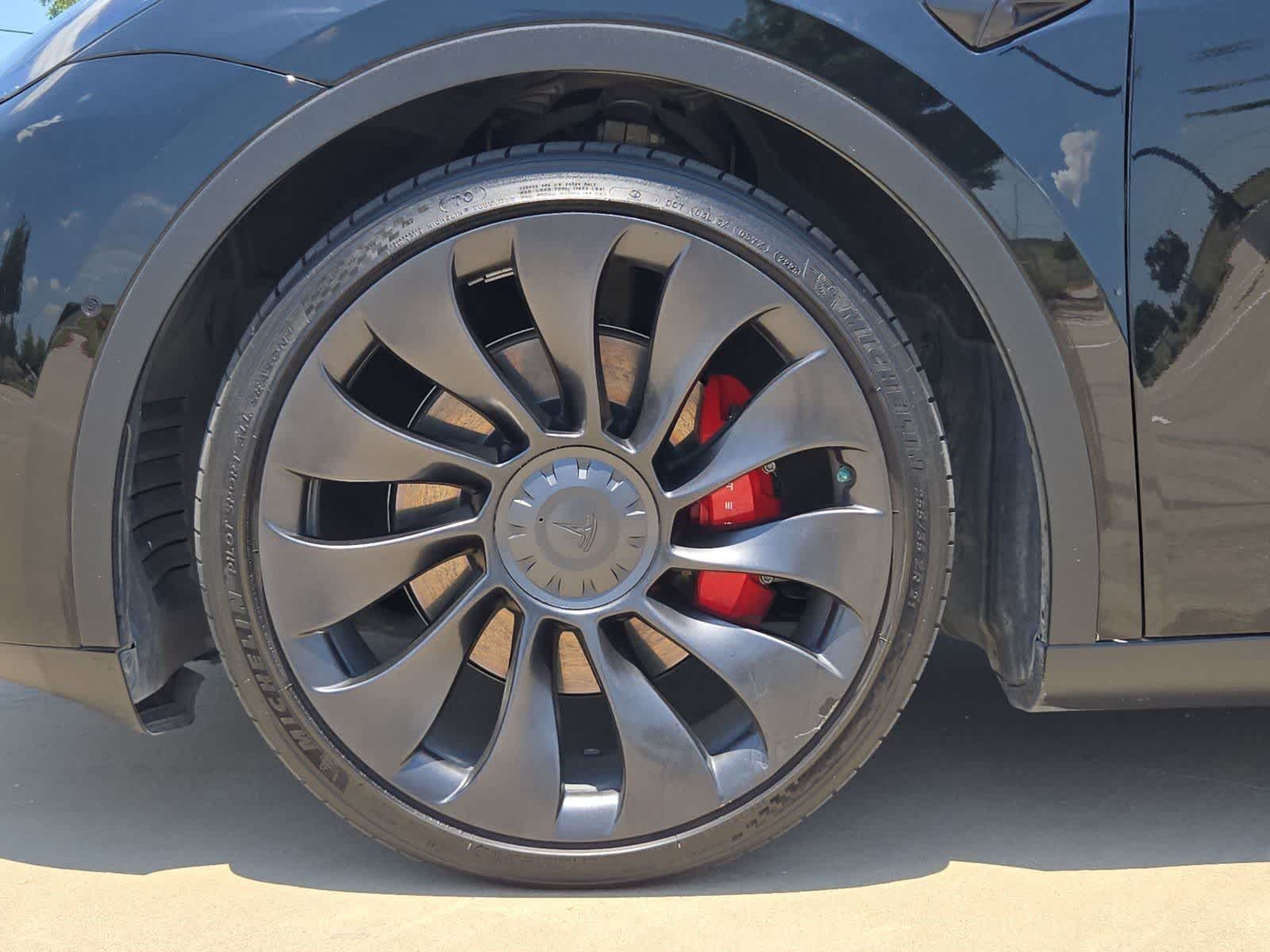 Thumbnail: 2022 Tesla Model Y - 10