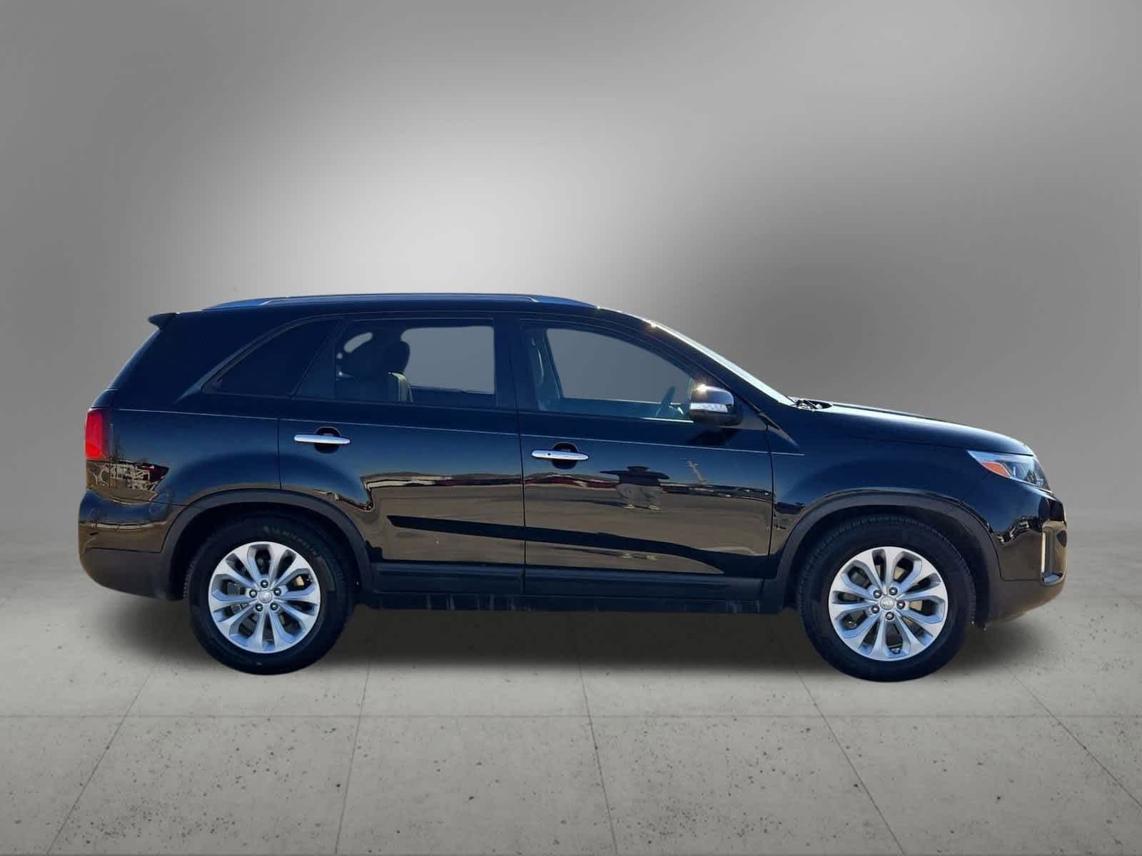 Thumbnail: 2015 Kia Sorento - 7