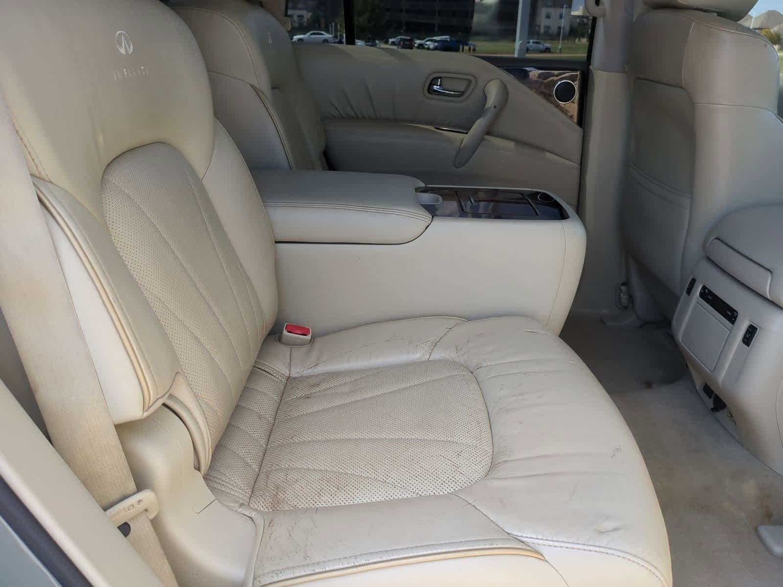 Thumbnail: 2011 INFINITI QX56 - 21