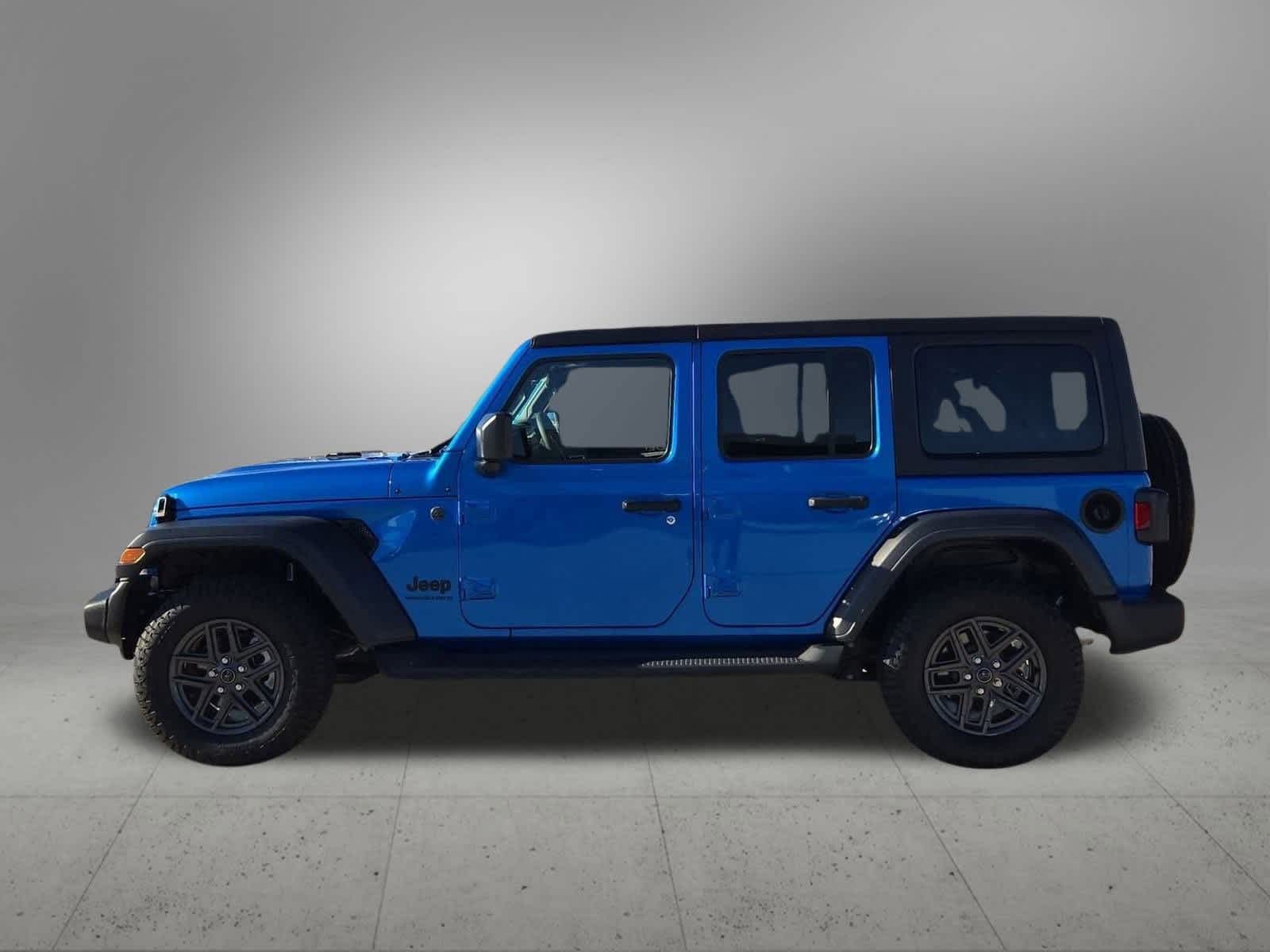 Thumbnail: 2024 Jeep Wrangler - 3