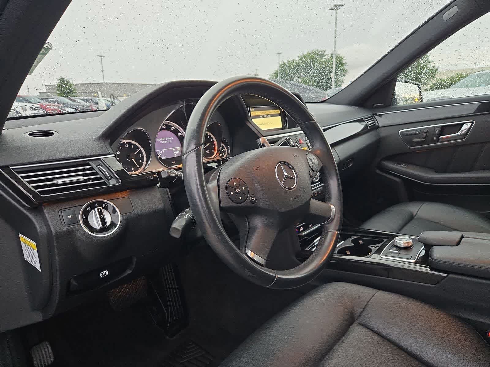 Thumbnail: 2011 Mercedes-Benz E-Class - 2