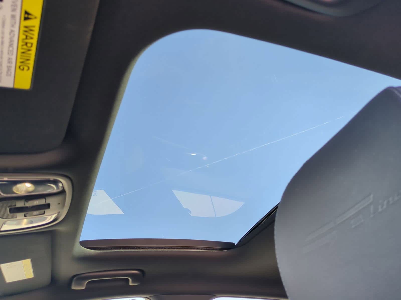 Thumbnail: 2023 Kia Stinger - 18