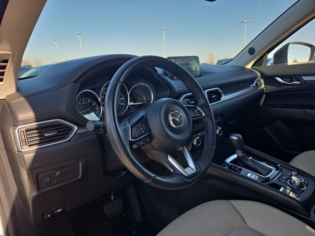 Used 2017 Mazda Mazda CX-5 Touring SUV