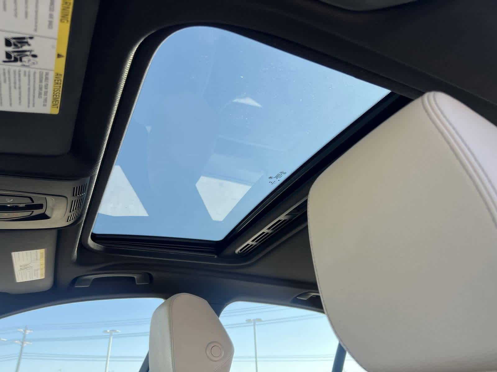 Thumbnail: 2018 BMW 3 Series - 25