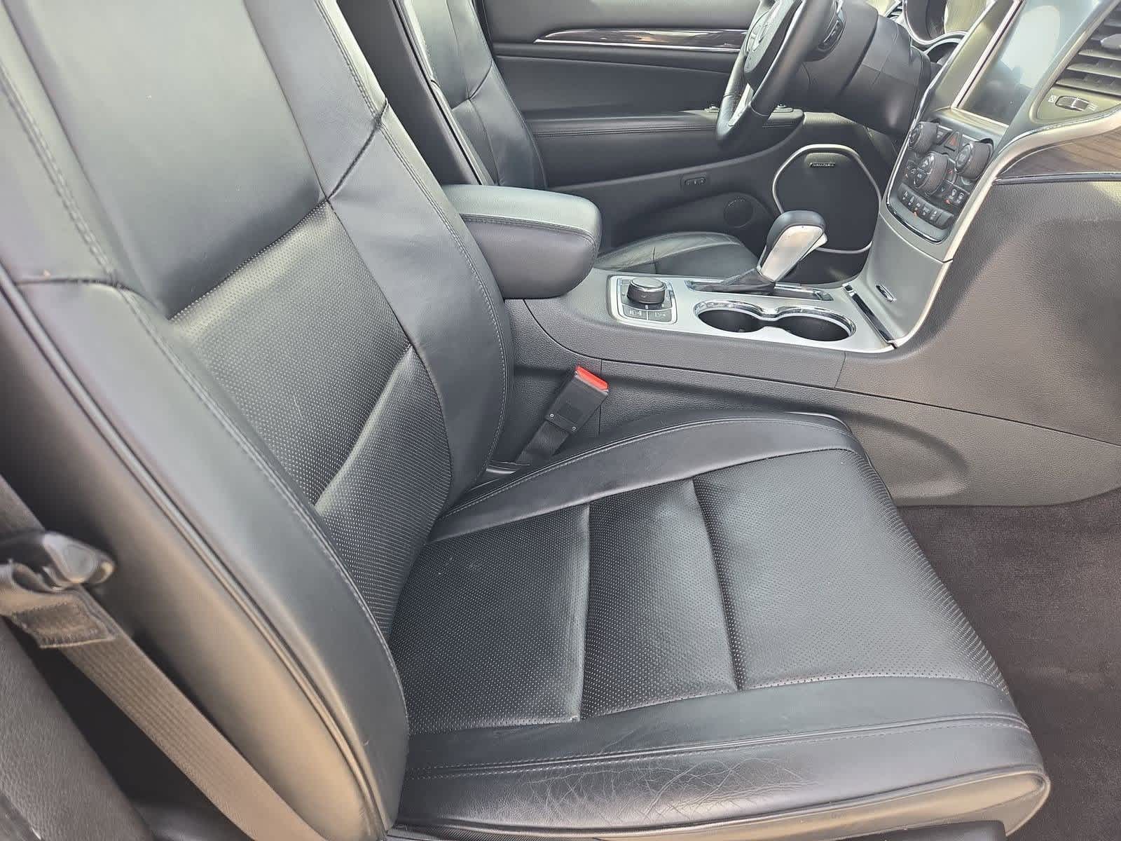 Thumbnail: 2016 Jeep Grand Cherokee - 22