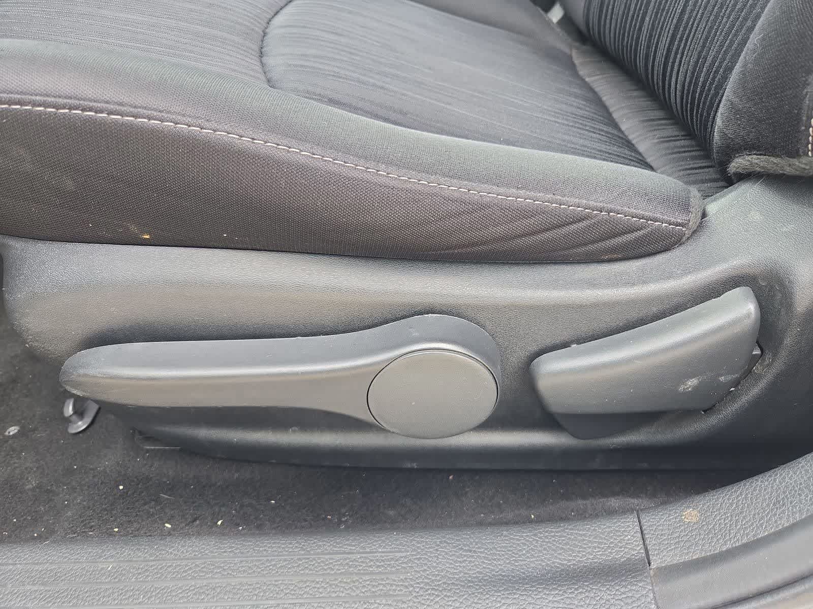 Thumbnail: 2019 Nissan Sentra - 15