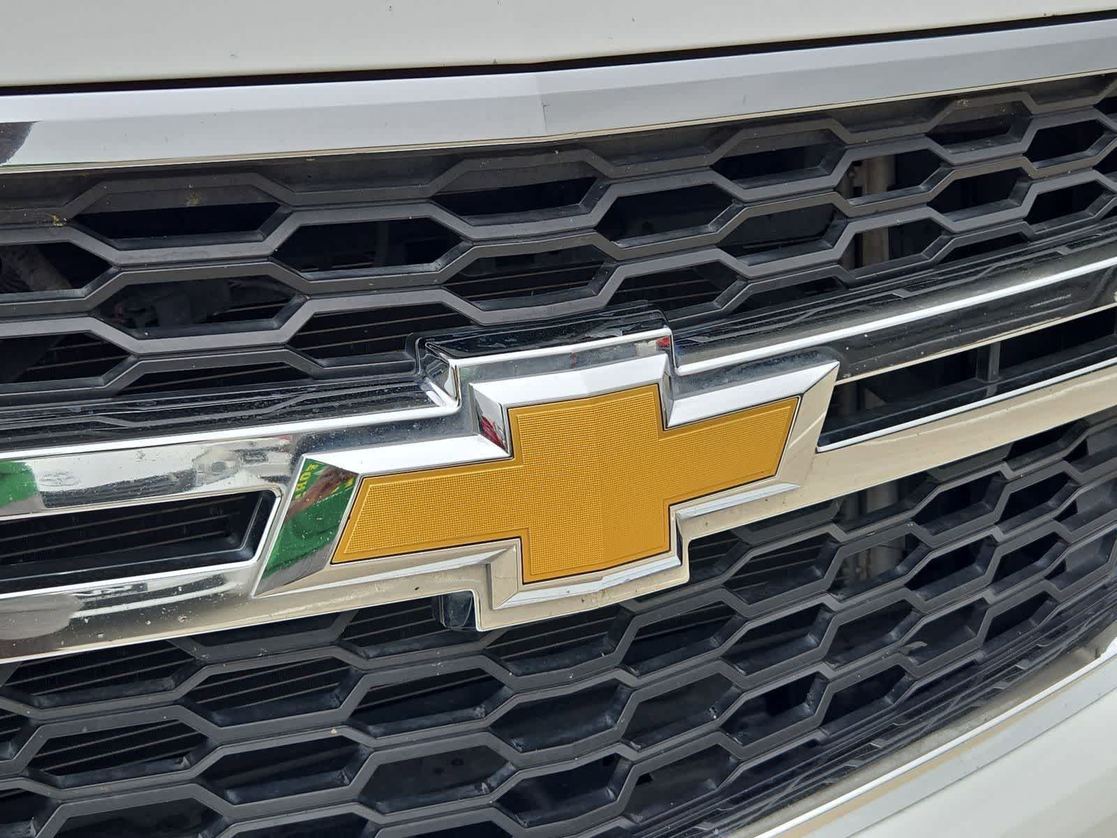 Thumbnail: 2015 Chevrolet Tahoe - 10