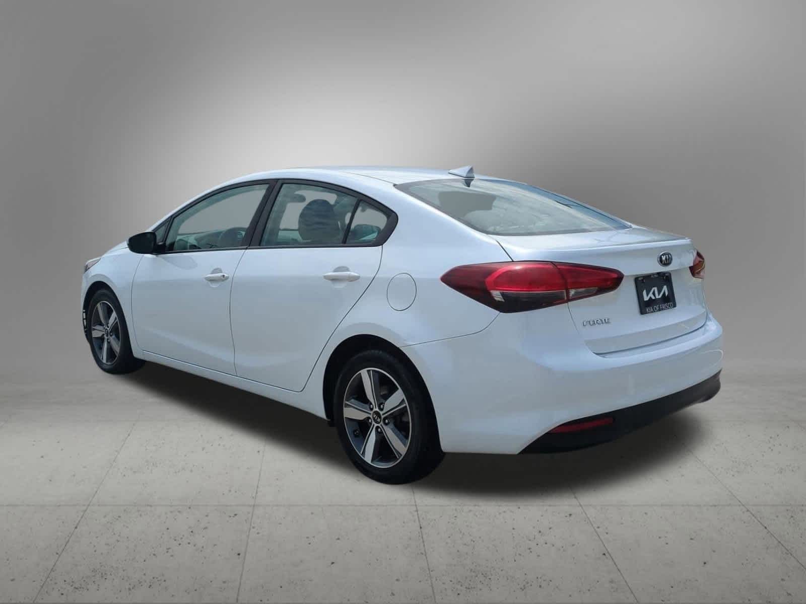 Thumbnail: 2018 Kia Forte - 4