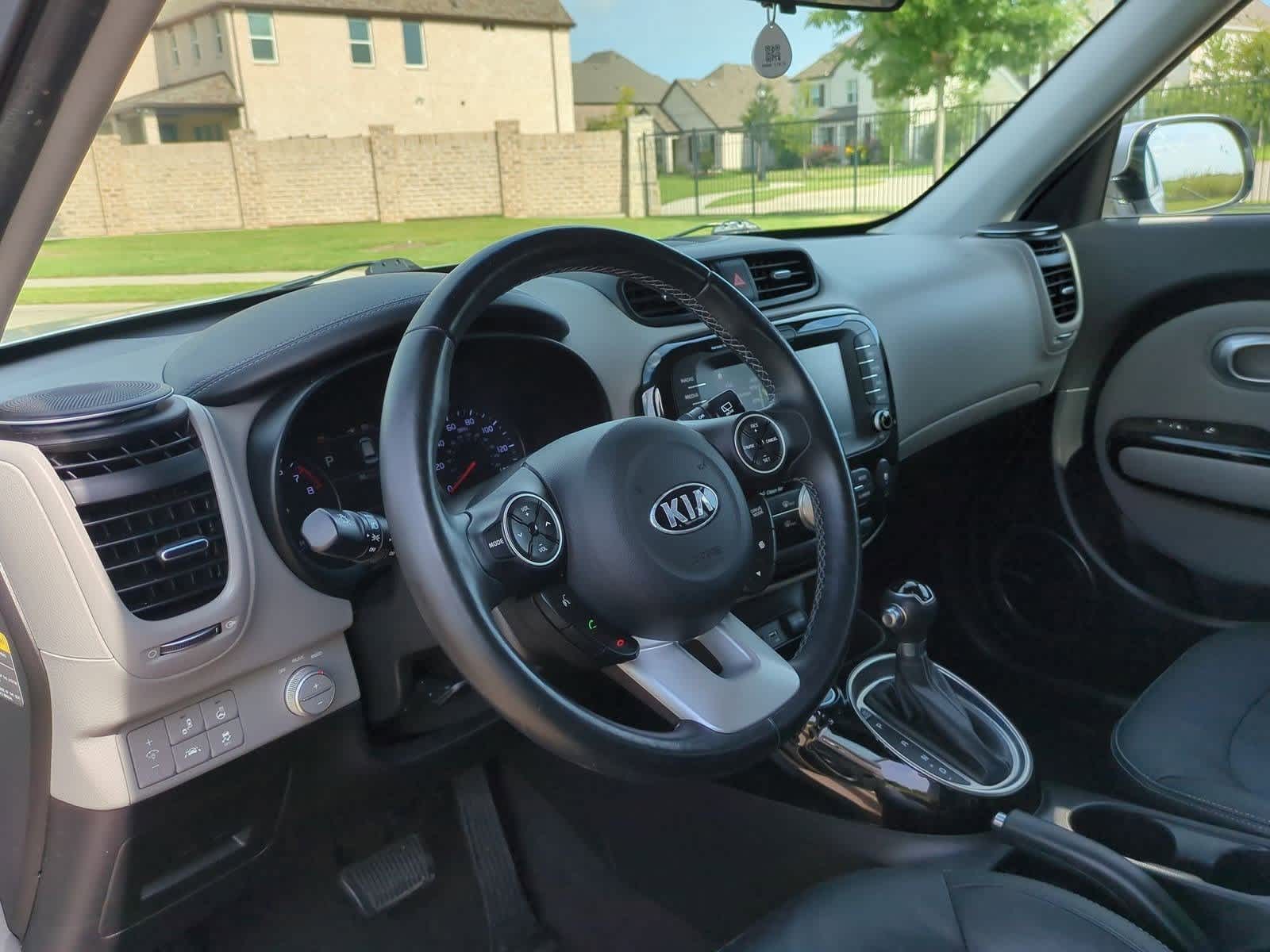 Thumbnail: 2017 Kia Soul - 2