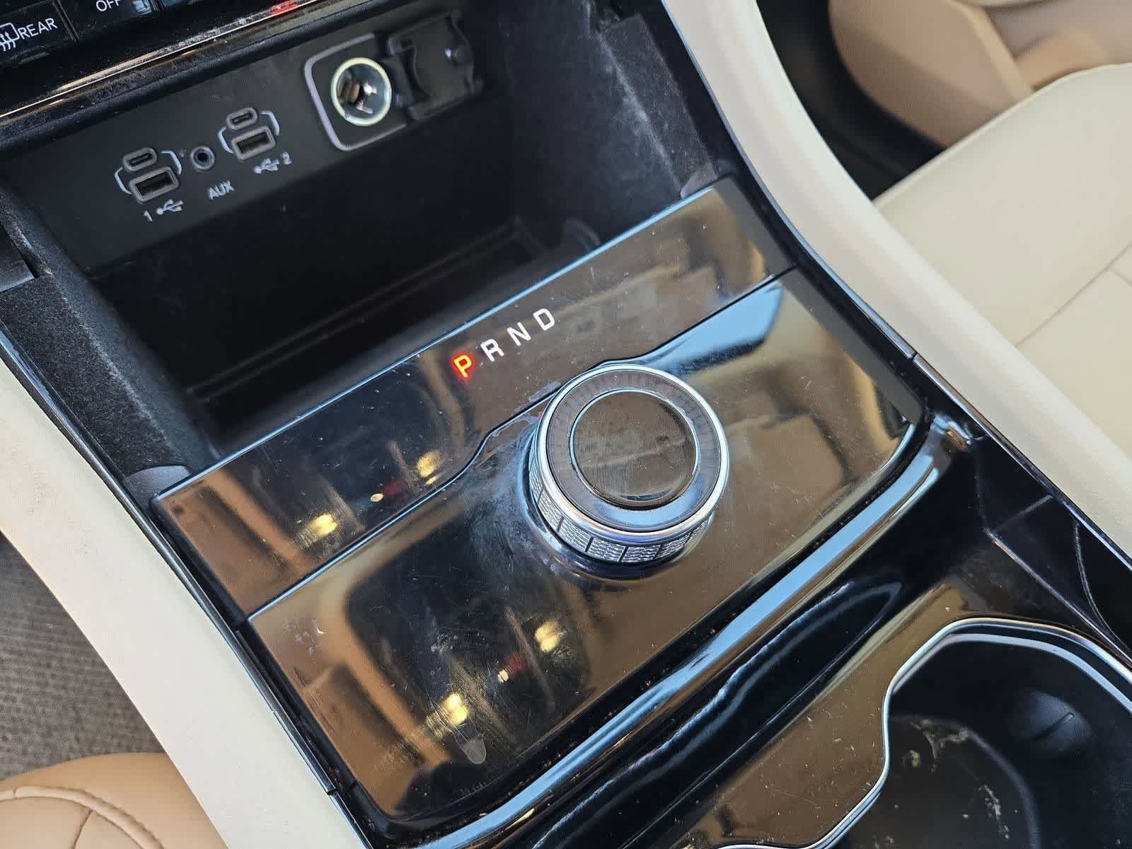 Thumbnail: 2022 Jeep Grand Cherokee - 32