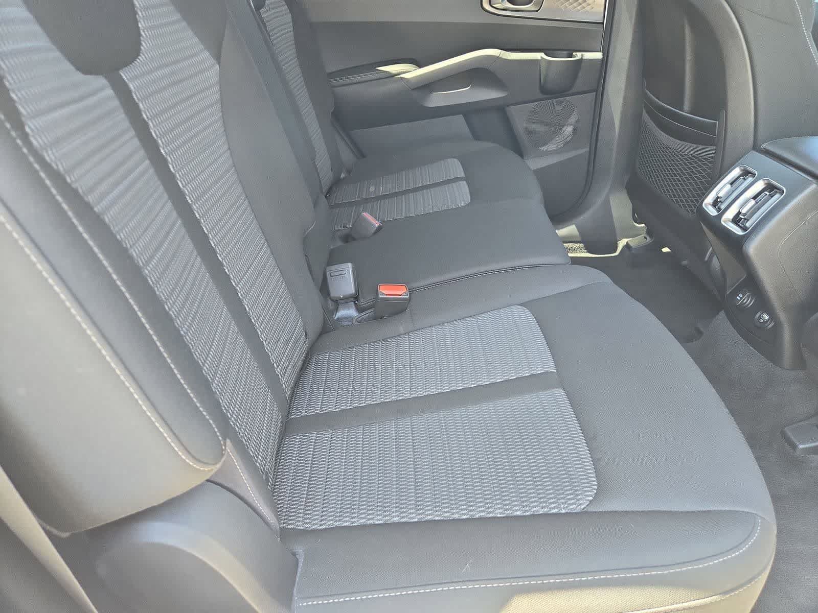 Thumbnail: 2021 Kia Sorento - 19