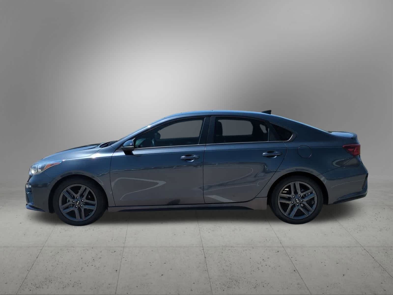 Thumbnail: 2020 Kia Forte - 3