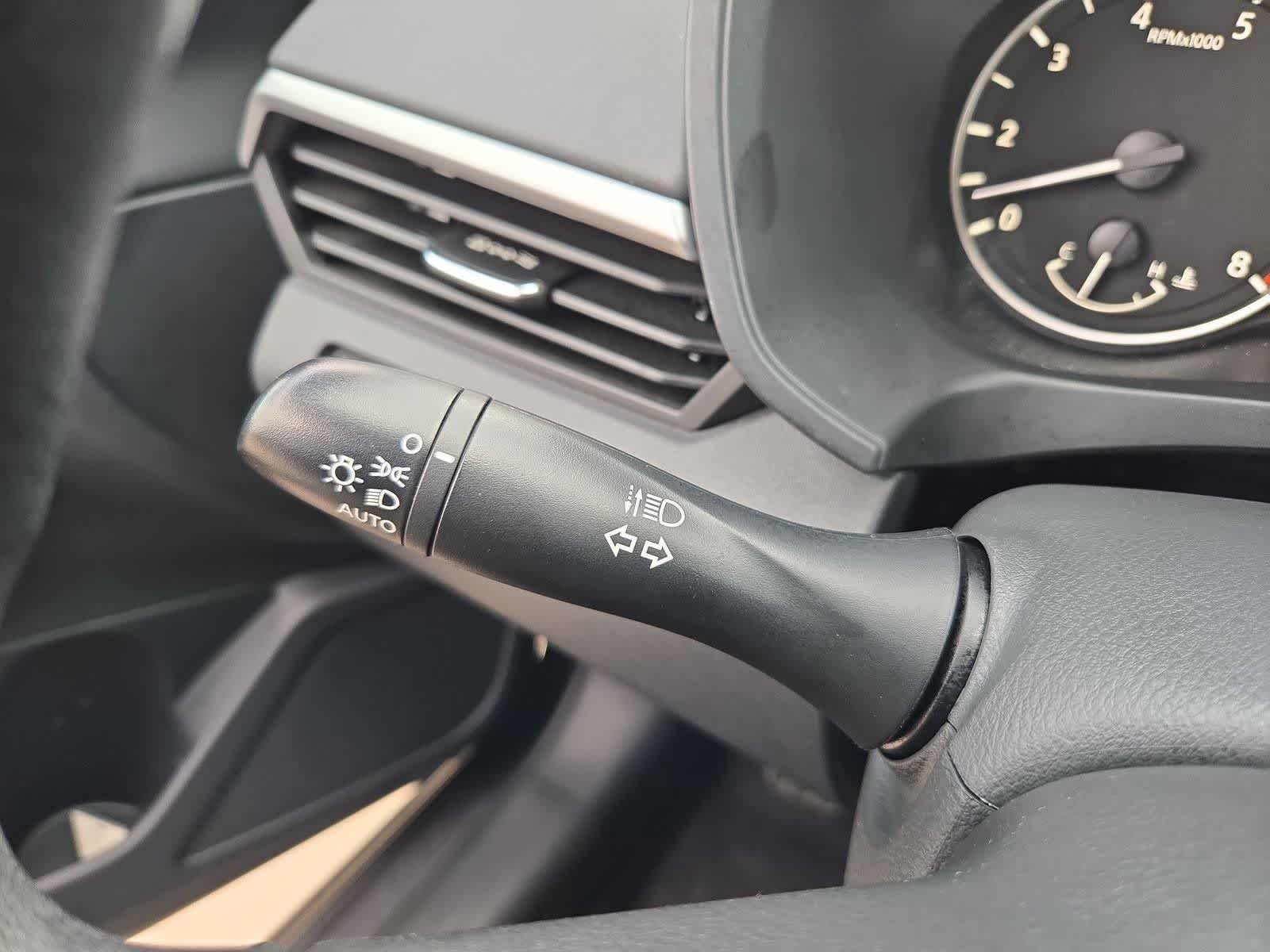 Thumbnail: 2022 Nissan Altima - 24