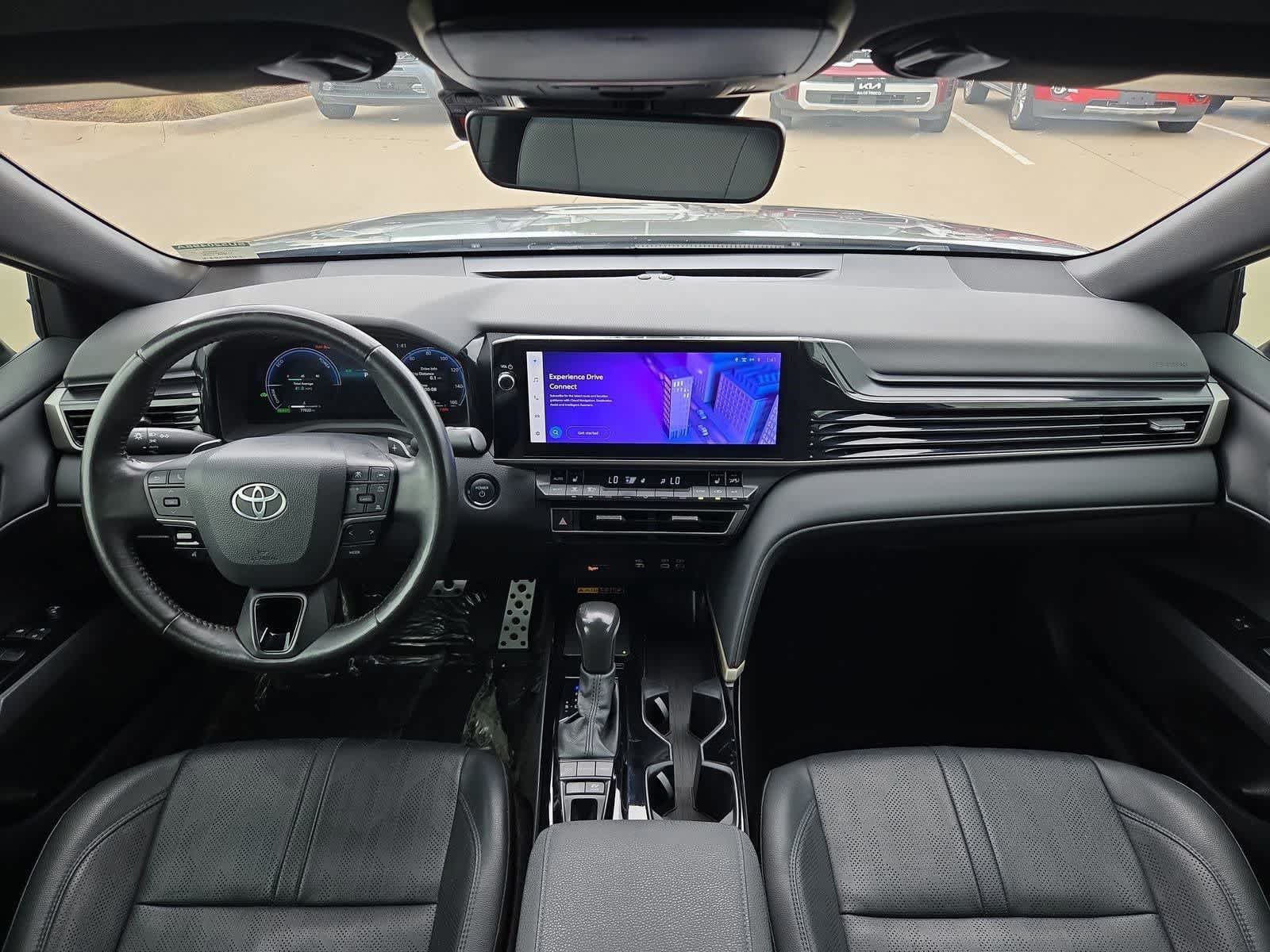 Thumbnail: 2025 Toyota Camry - 12