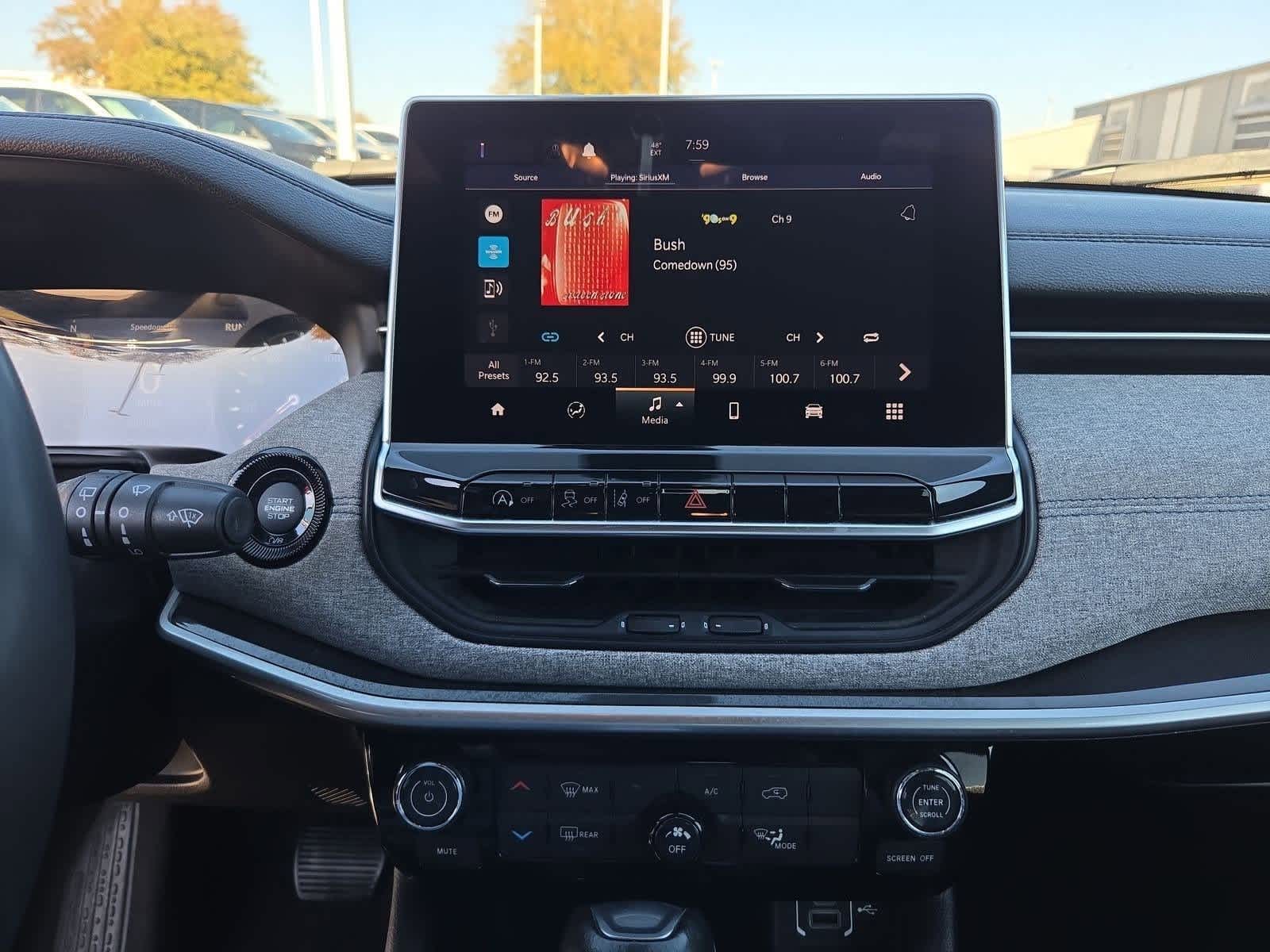 Thumbnail: 2023 Jeep Compass - 27