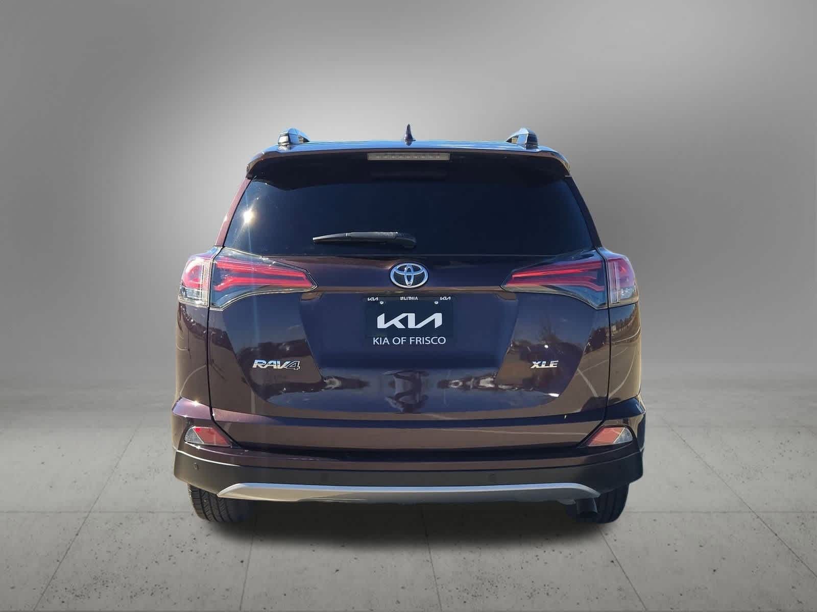 Thumbnail: 2018 Toyota RAV4 - 5