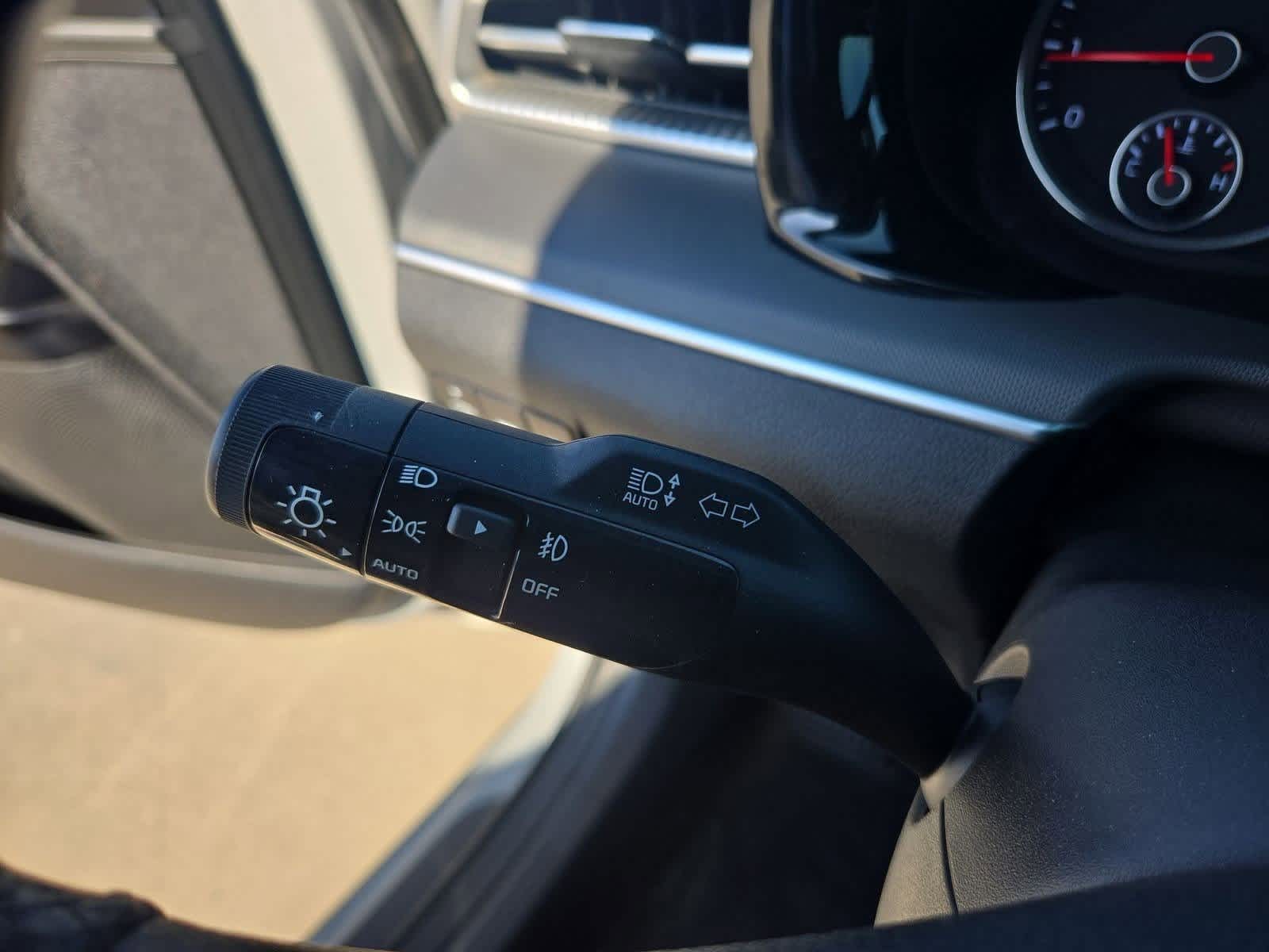 Thumbnail: 2022 Kia K5 - 27