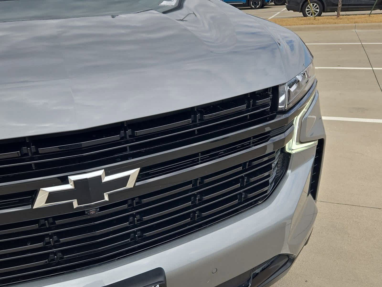 Thumbnail: 2023 Chevrolet Tahoe - 10