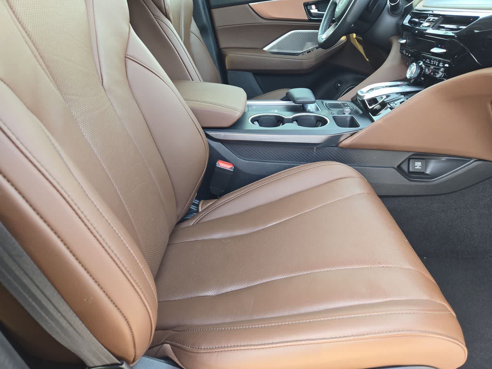 Thumbnail: 2023 Acura MDX - 21