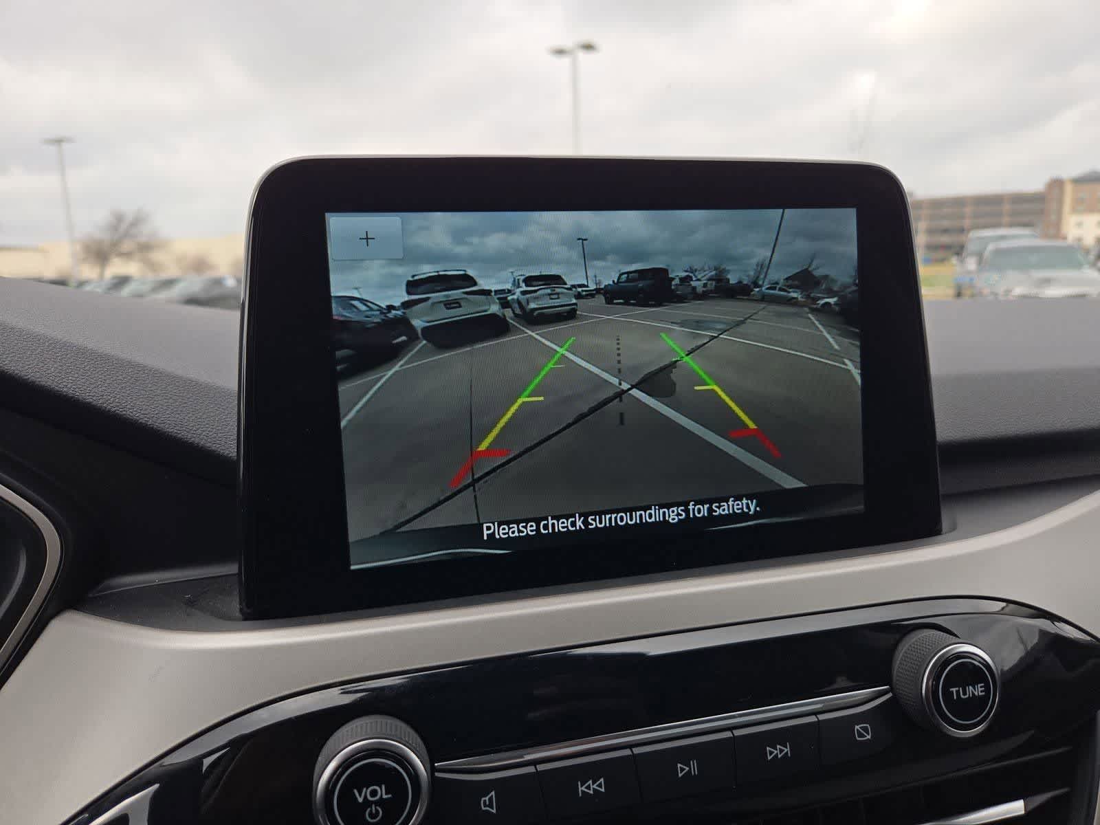 Thumbnail: 2022 Ford Escape - 26