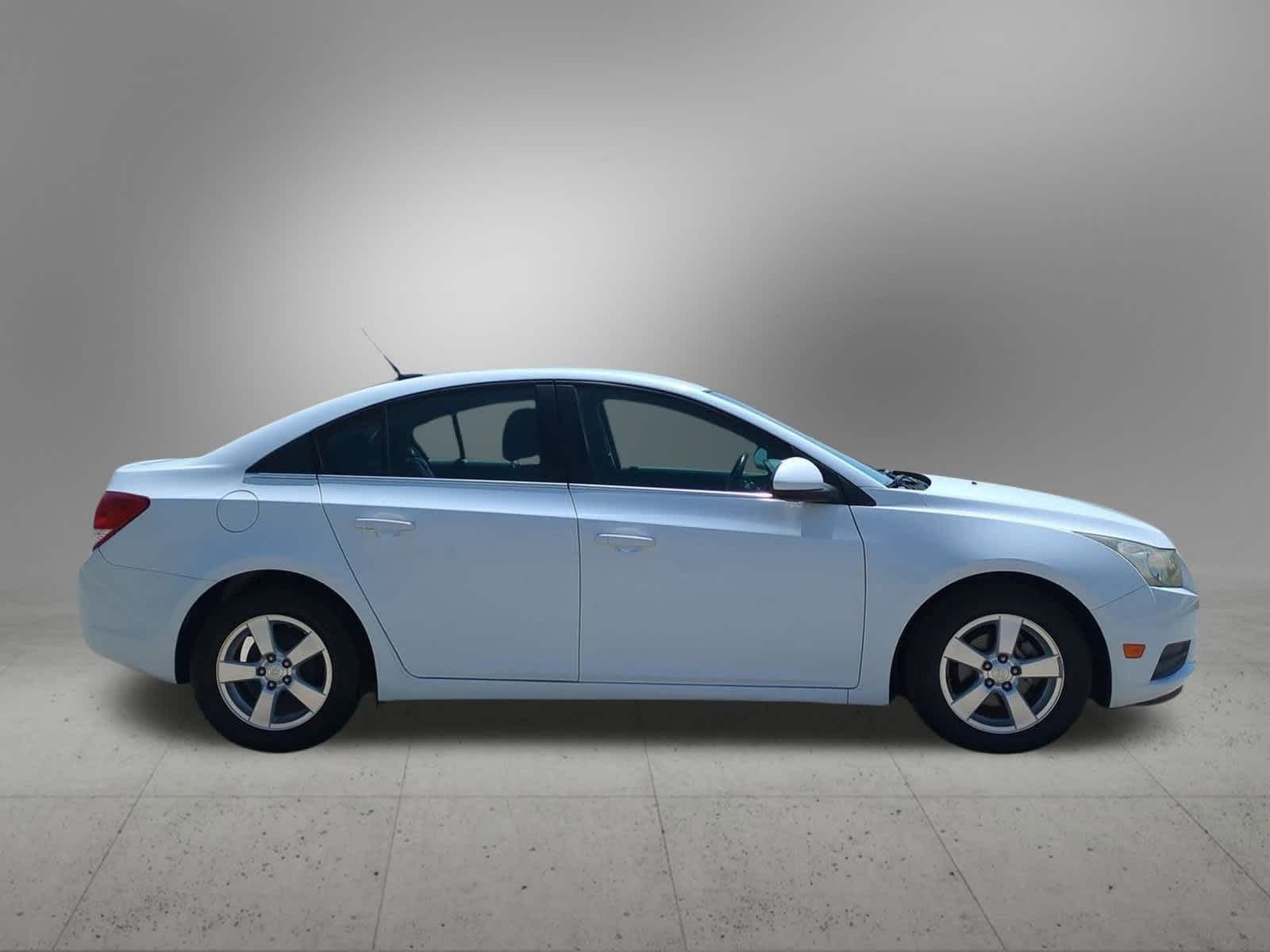 Thumbnail: 2014 Chevrolet Cruze - 7