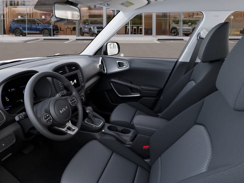 2025 Kia Soul LX 17