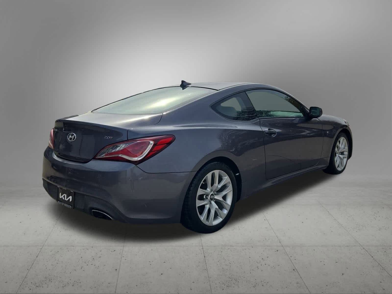 Thumbnail: 2013 Hyundai Genesis - 6