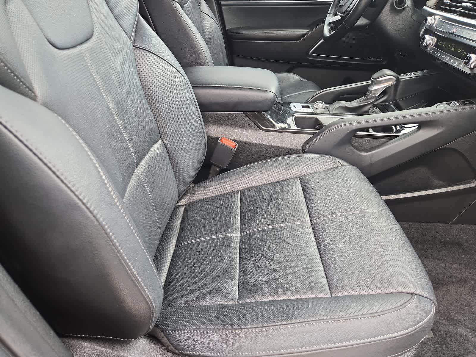 Thumbnail: 2021 Kia Telluride - 21