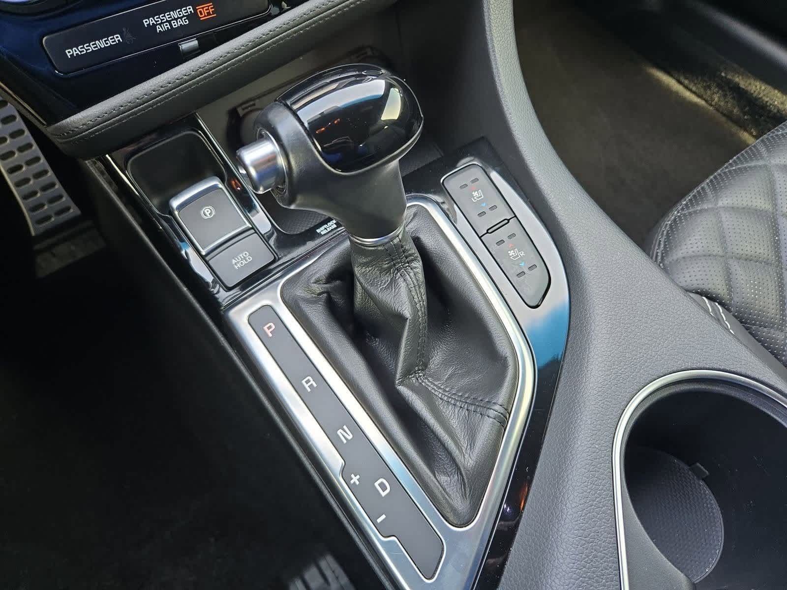 Thumbnail: 2015 Kia Optima - 31