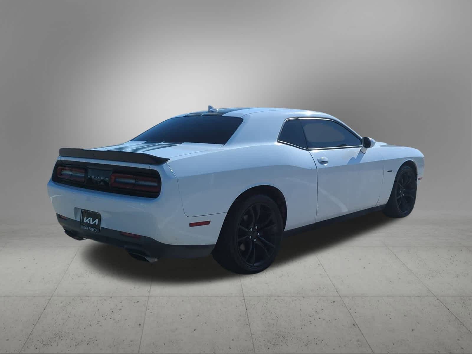 Thumbnail: 2016 Dodge Challenger - 6