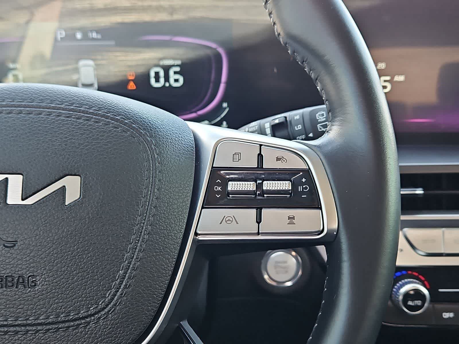 Thumbnail: 2024 Kia Telluride - 30