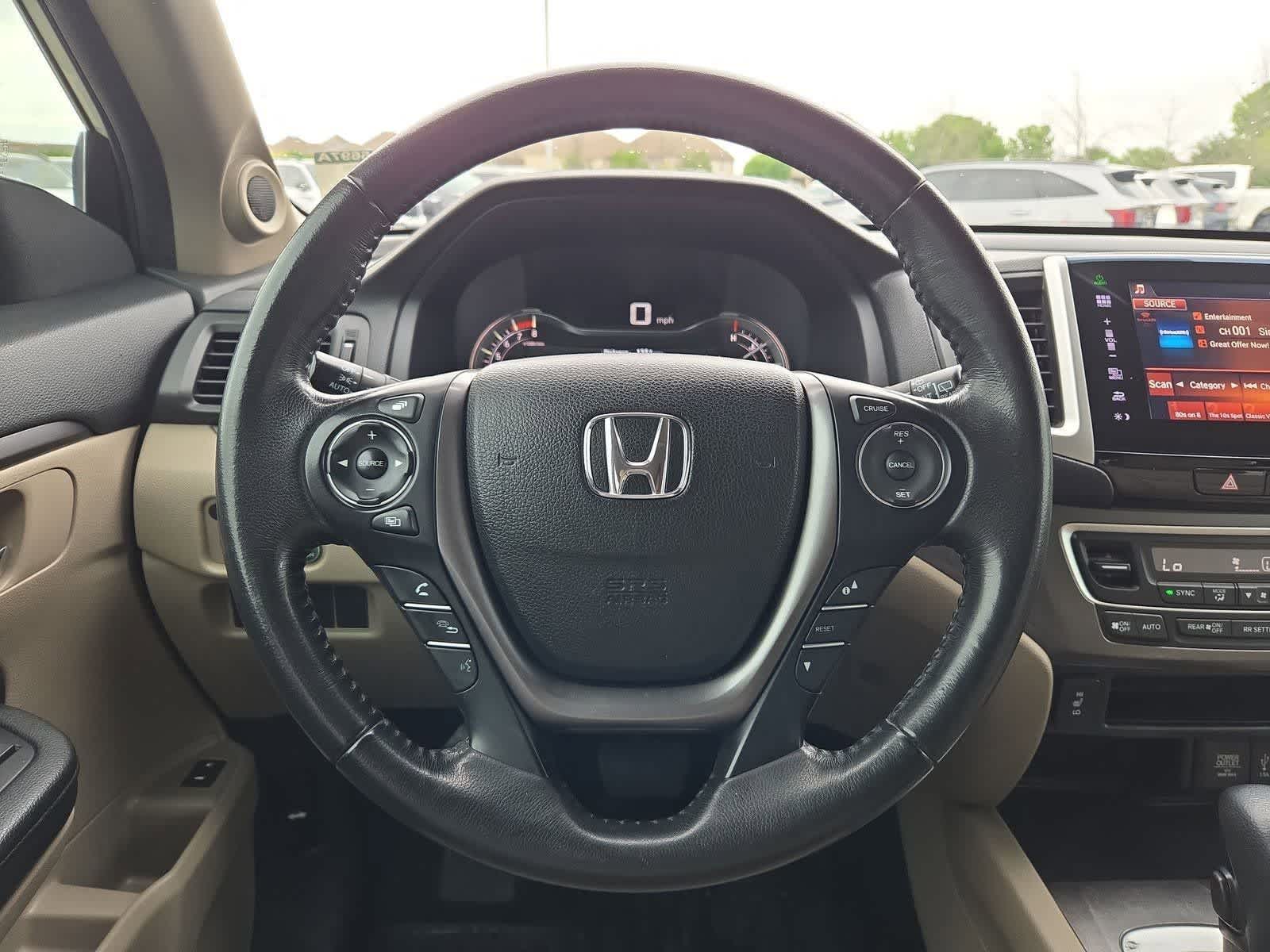 Thumbnail: 2016 Honda Pilot - 23