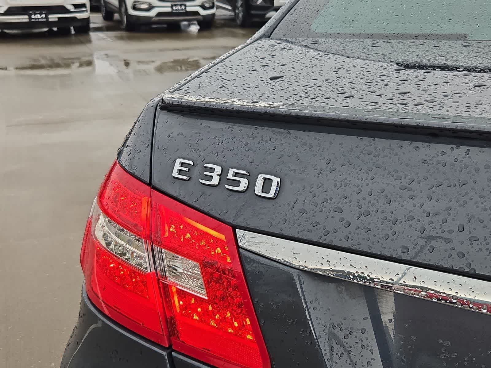 Thumbnail: 2011 Mercedes-Benz E-Class - 11